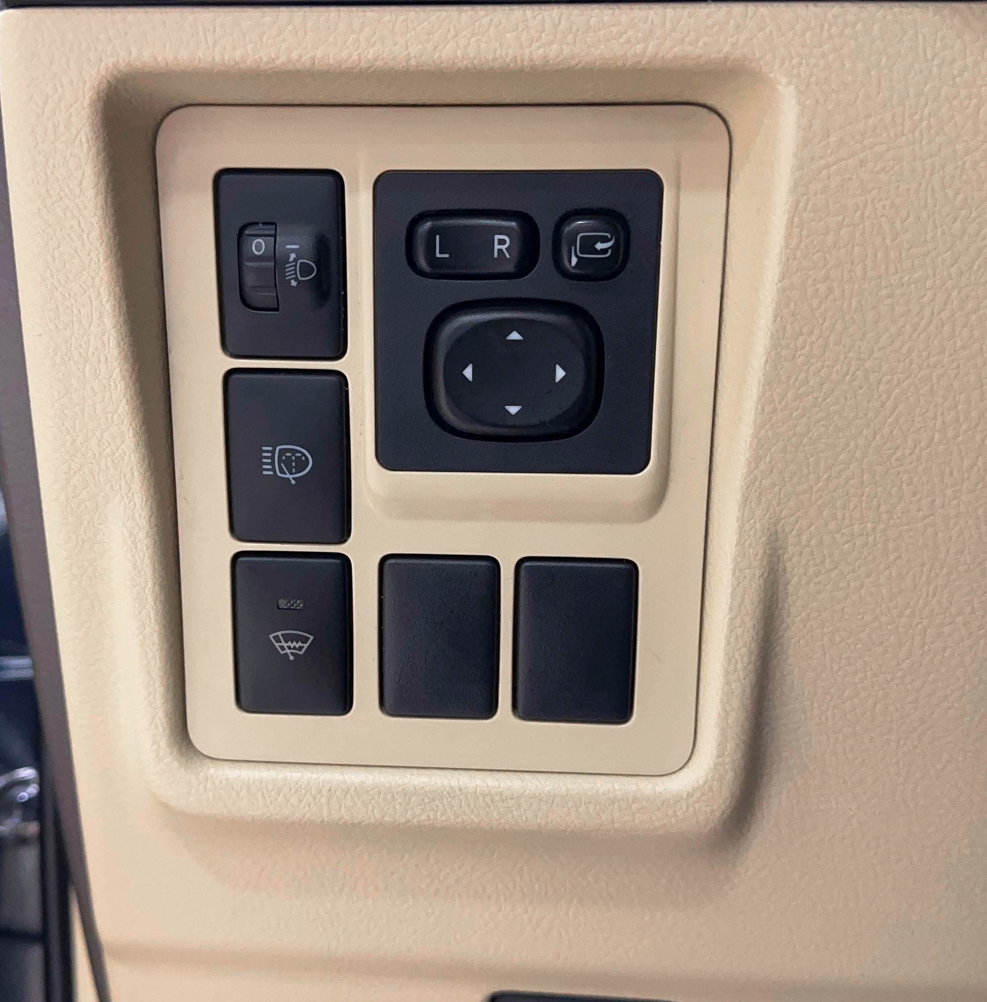 Toyota Land Cruiser Prado - фото 17