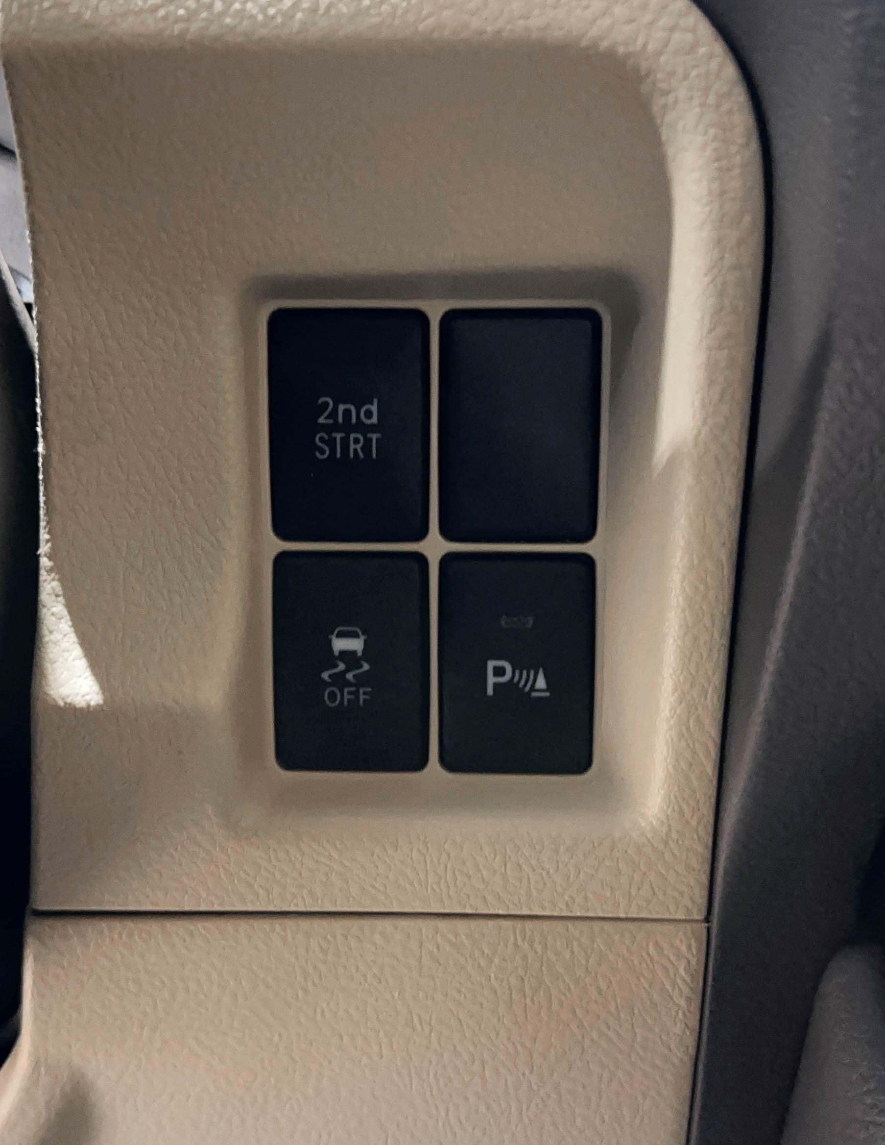 Toyota Land Cruiser Prado - фото 21