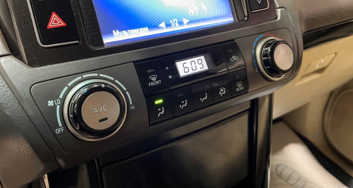 Toyota Land Cruiser Prado - фото 24