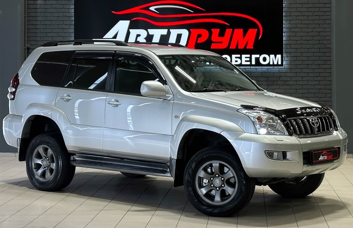 Toyota Land Cruiser 120 (Prado) - 1