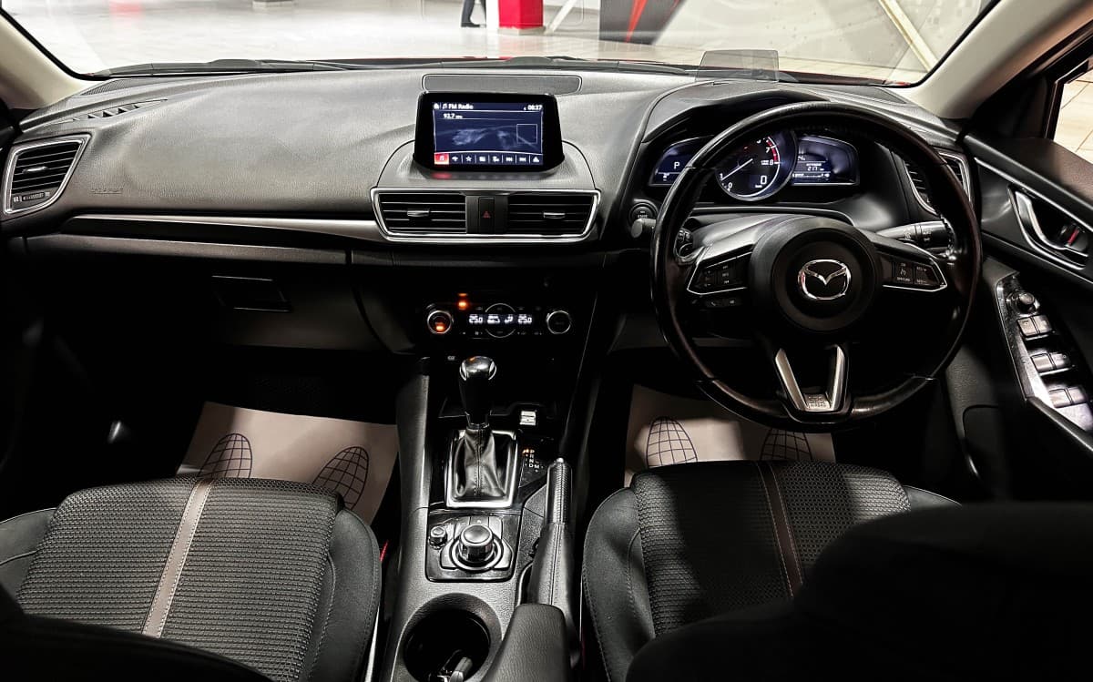Mazda Axela - фото 29