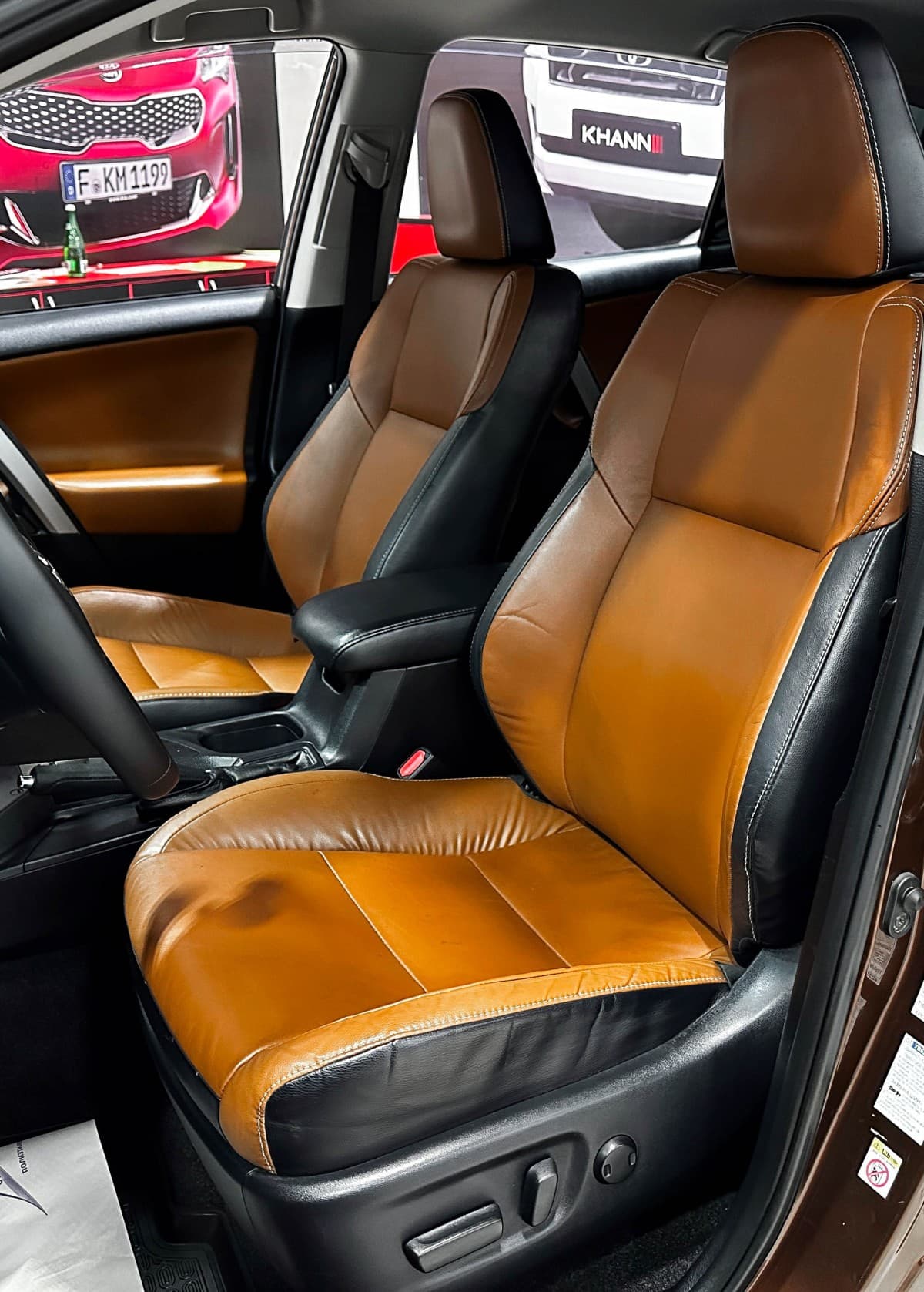 Toyota RAV4 - фото 11