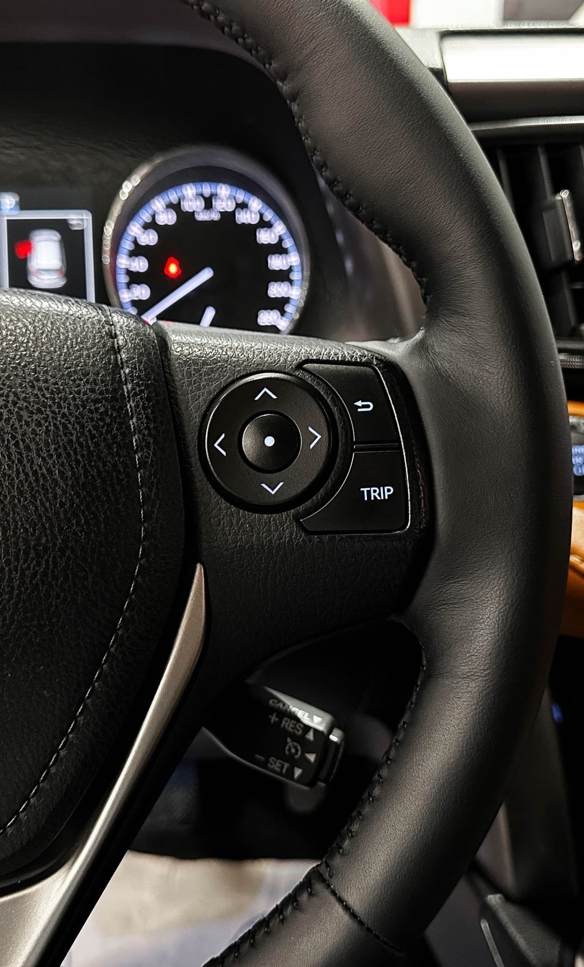 Toyota RAV4 - фото 22