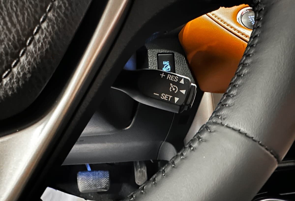 Toyota RAV4 - фото 23