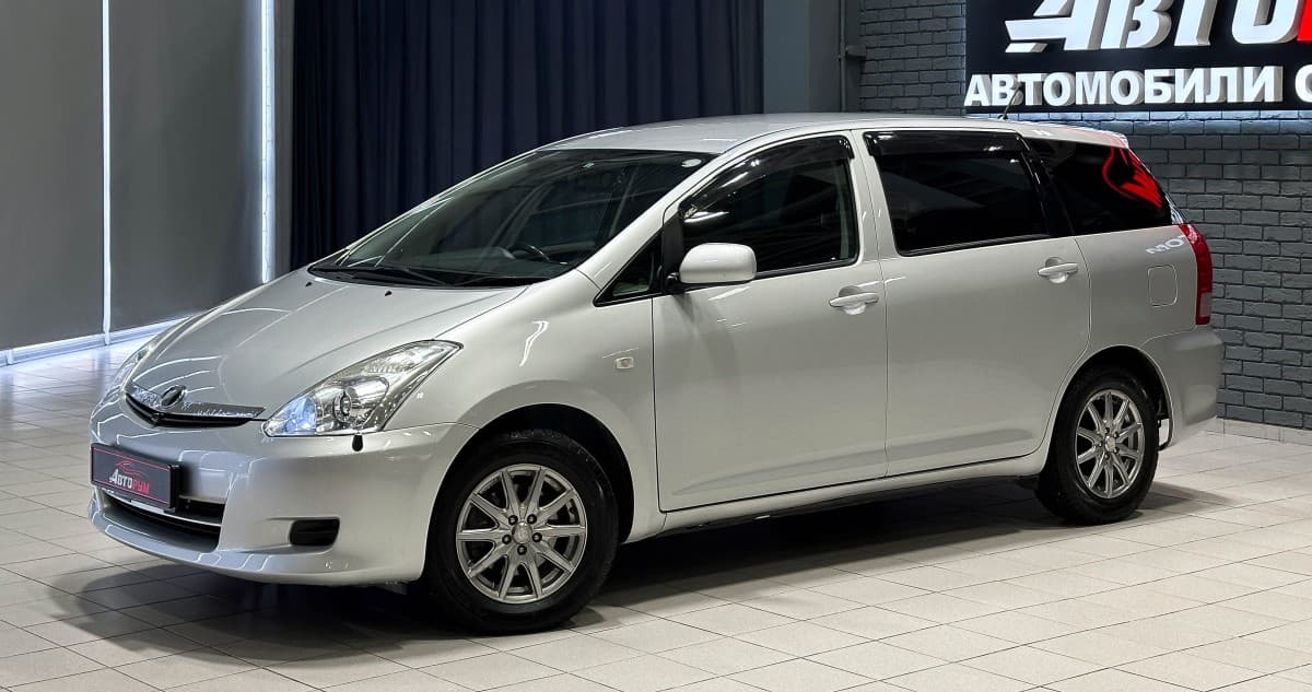 Toyota Wish - 2