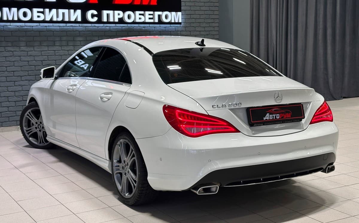 Mercedes-Benz CLA200 - фото 7