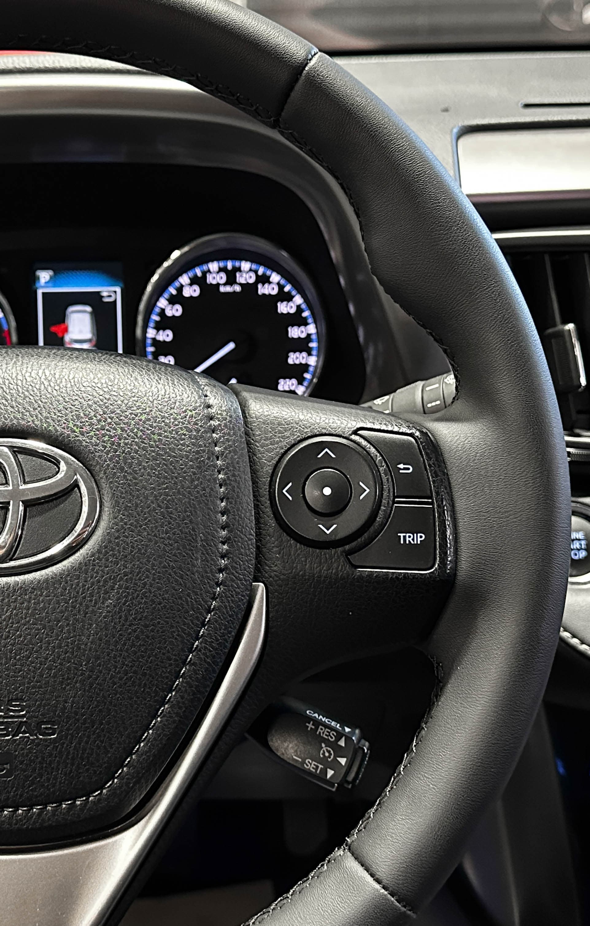 Toyota RAV4 - фото 25