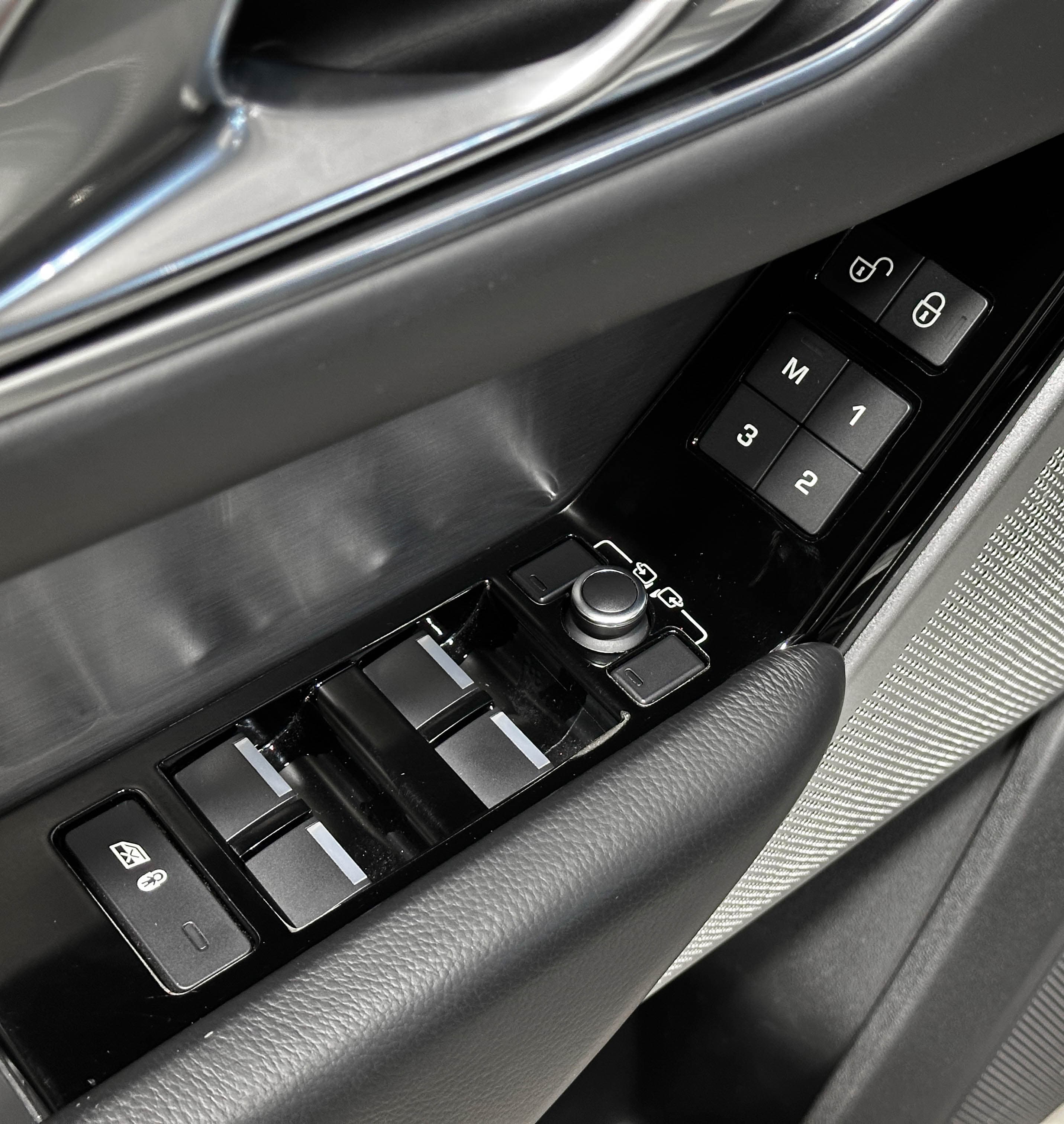 Land Rover Range Rover Velar - фото 19