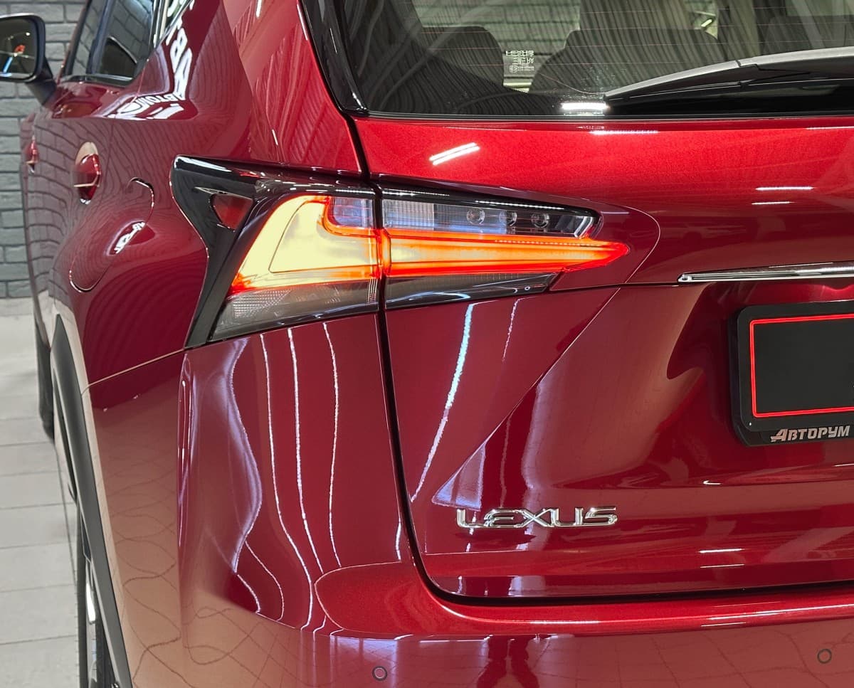 Lexus NX 200 - фото 10