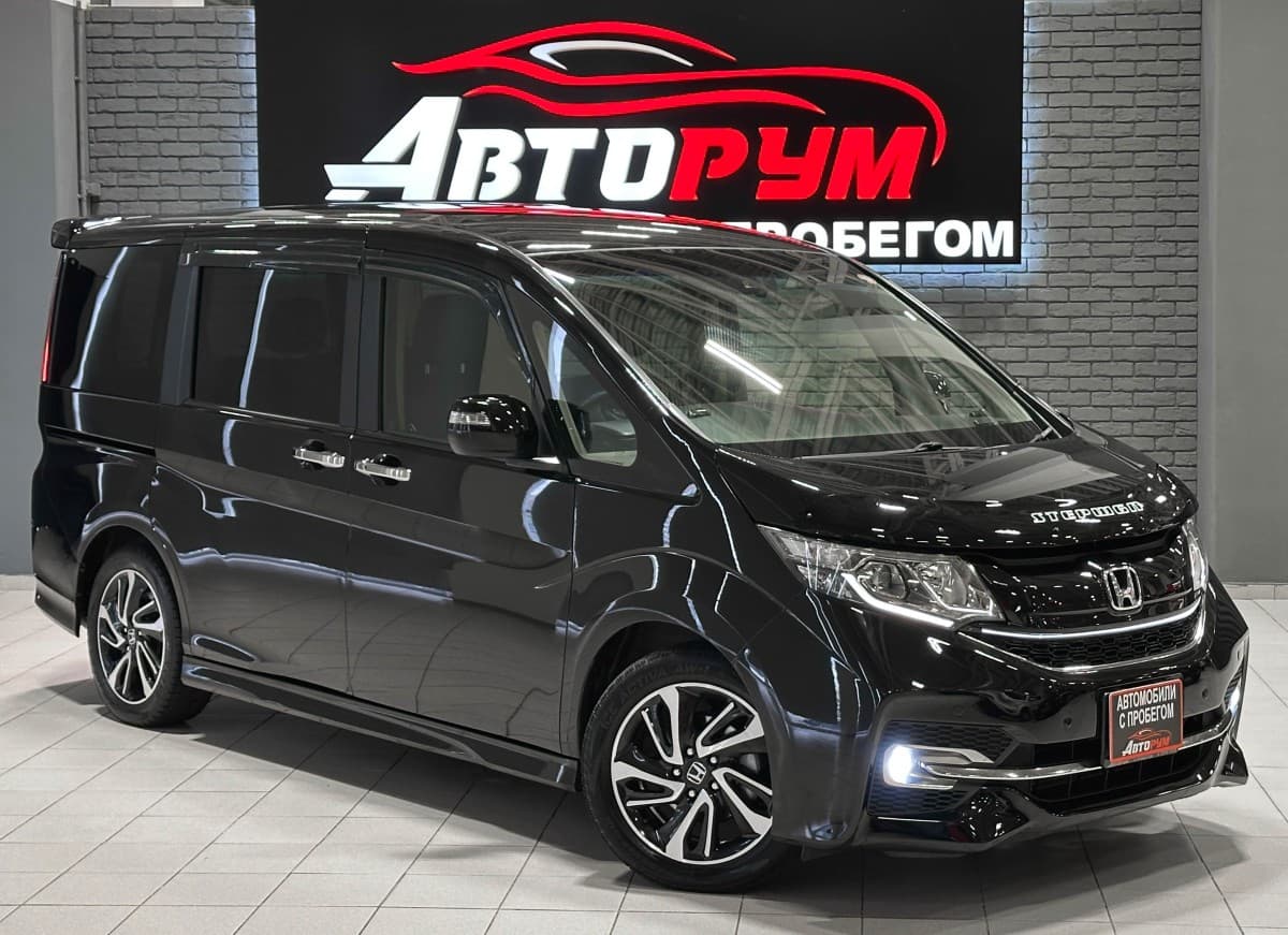 Honda Stepwgn Spada - 1