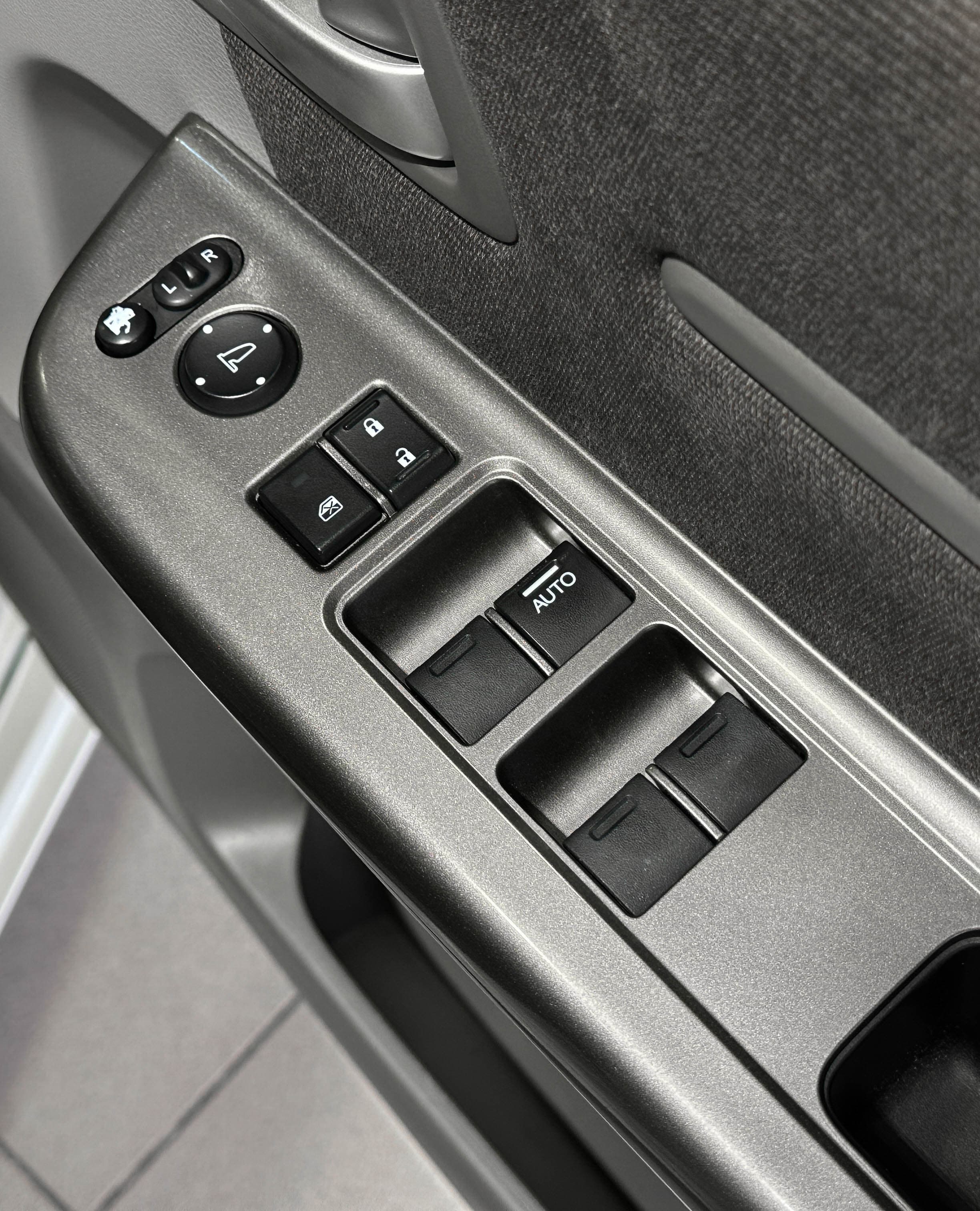 Honda Stepwgn - фото 20
