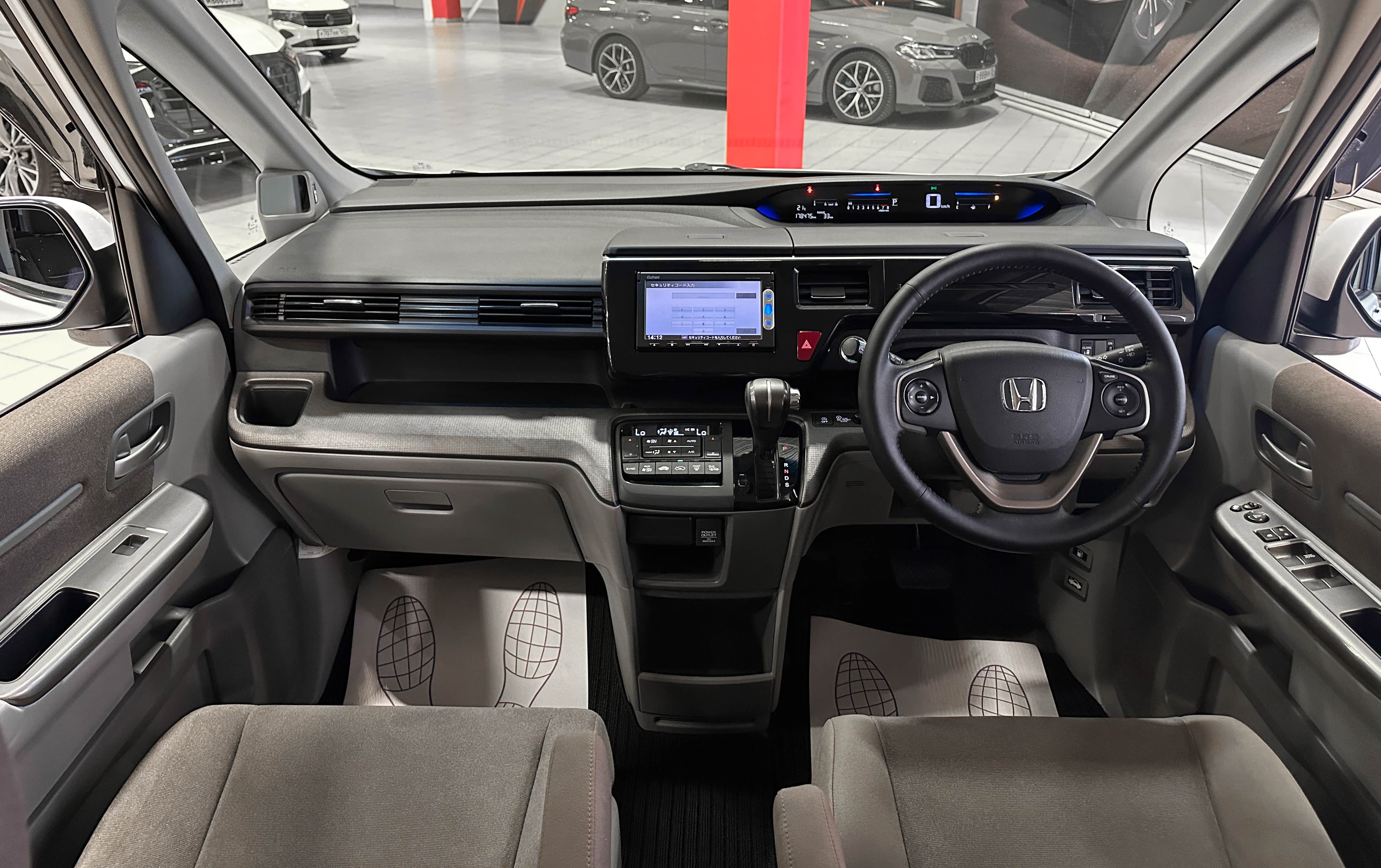 Honda Stepwgn - фото 31