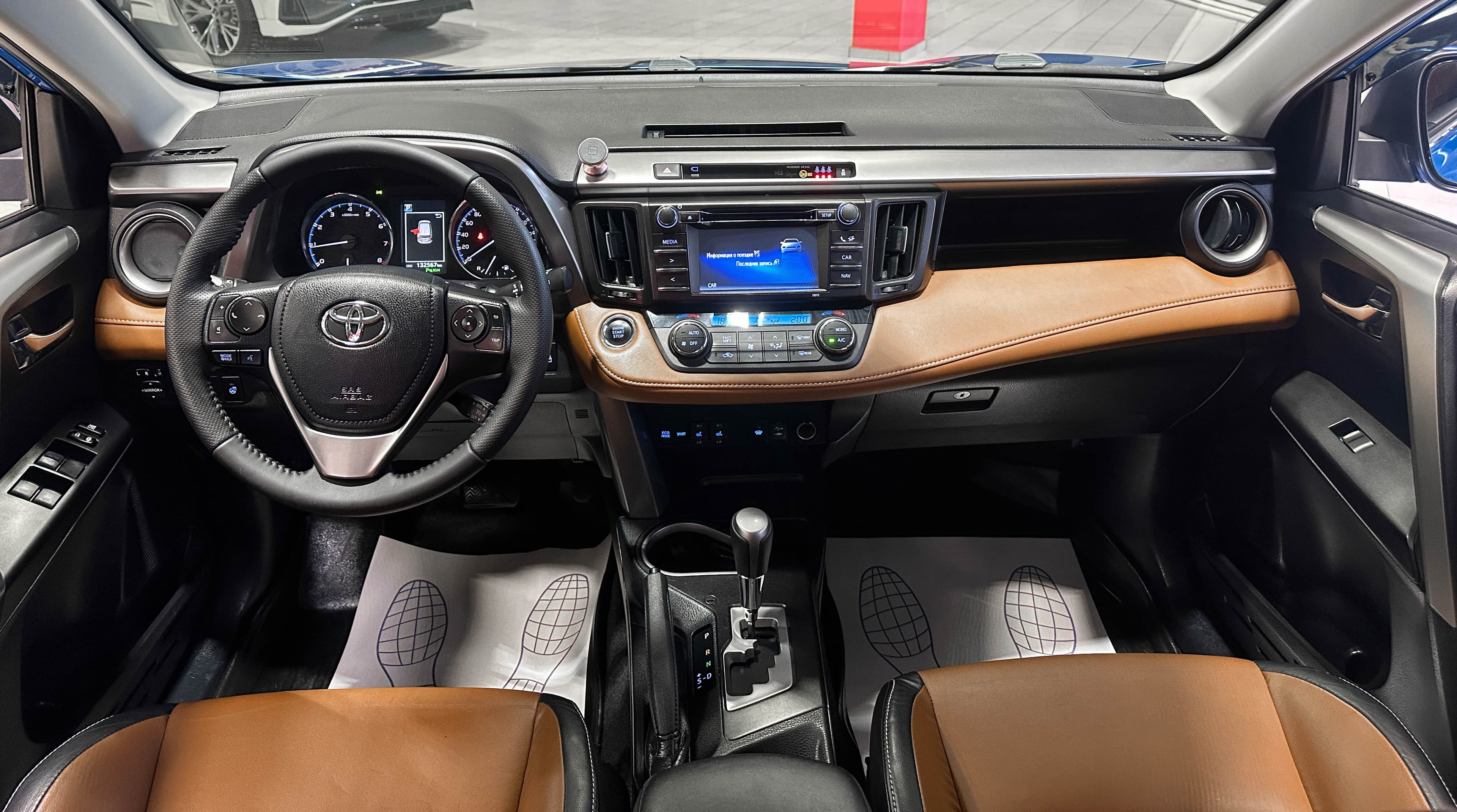 Toyota RAV4 - фото 33