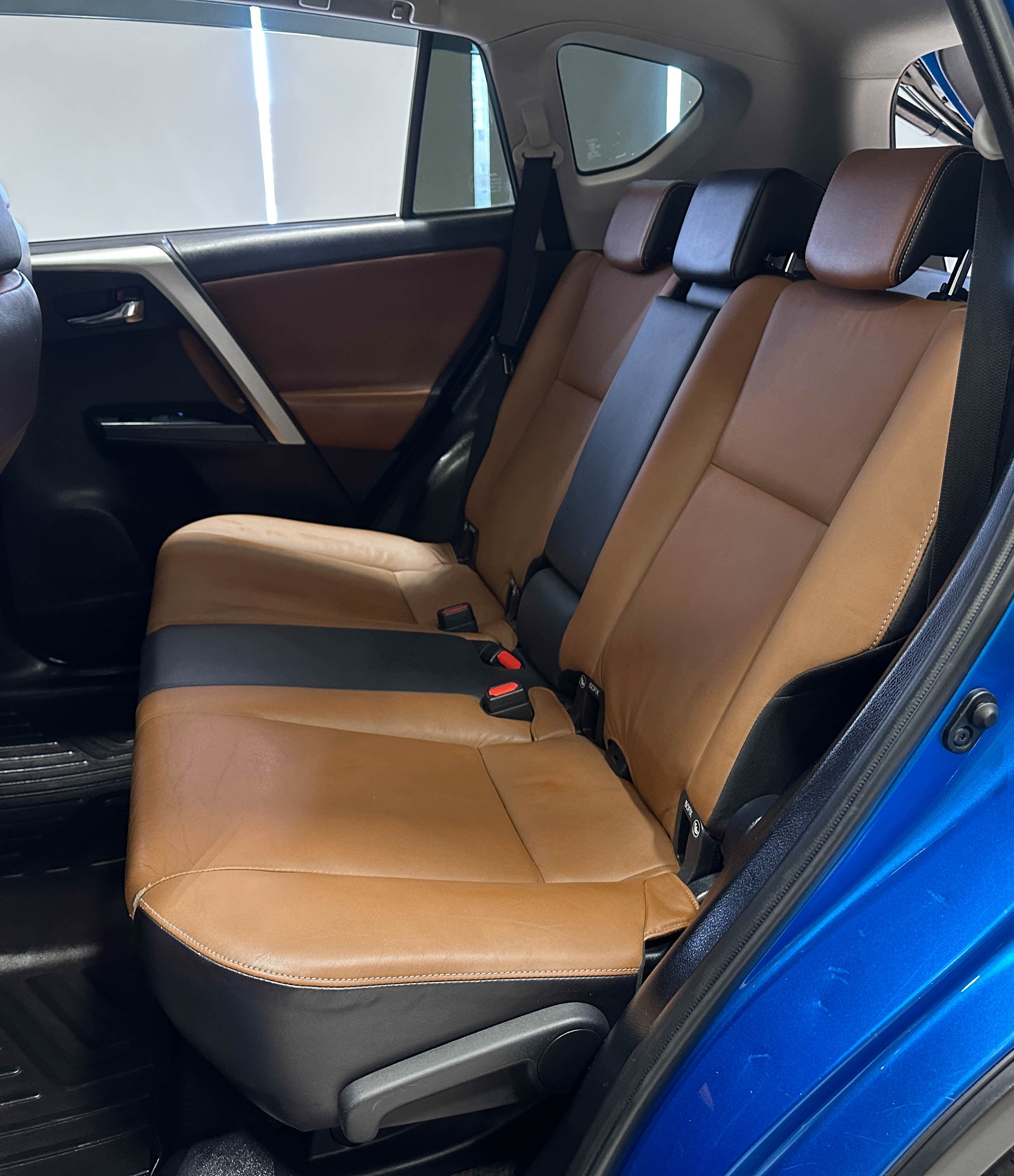 Toyota RAV4 - фото 15