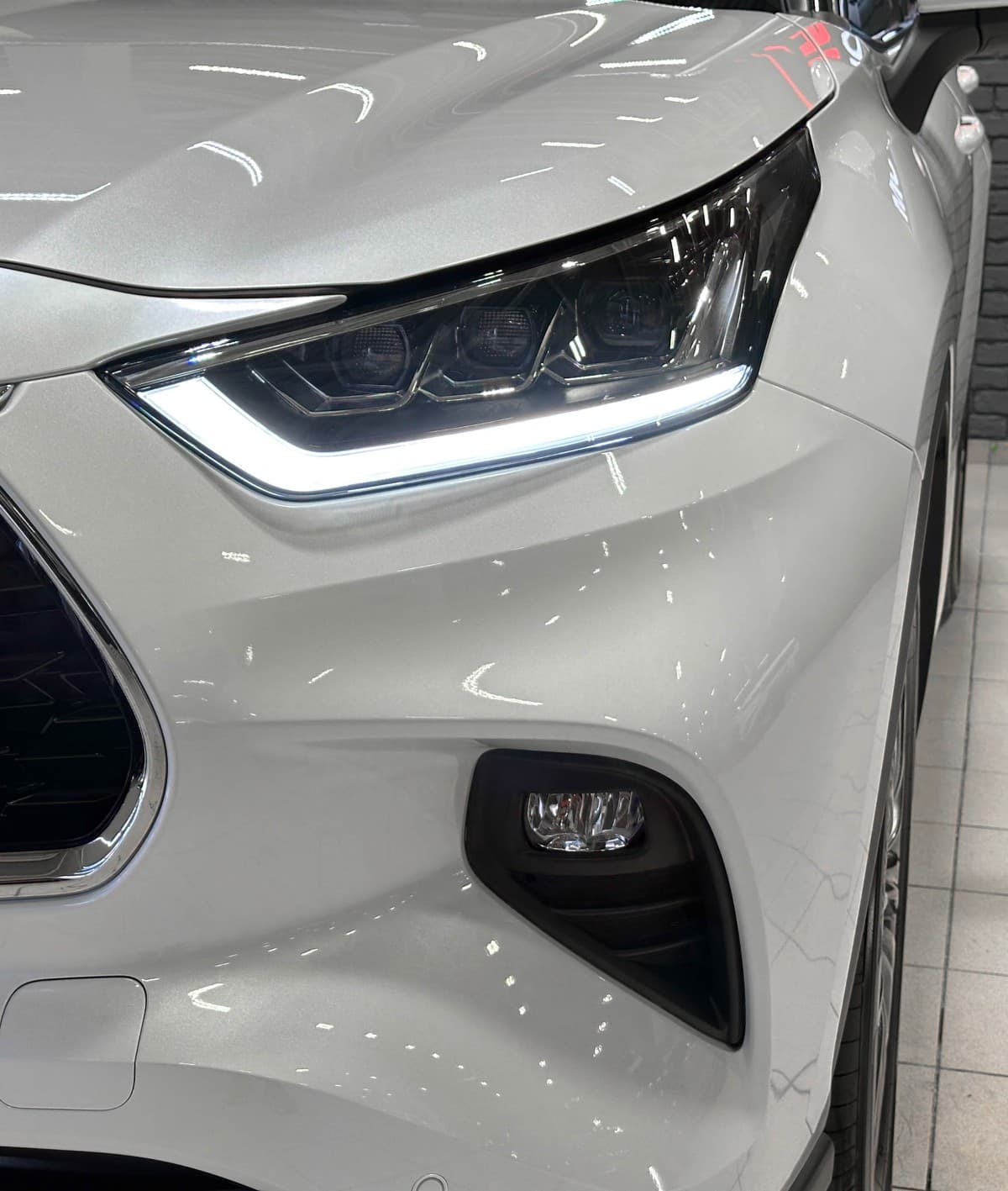 Toyota Highlander - 4