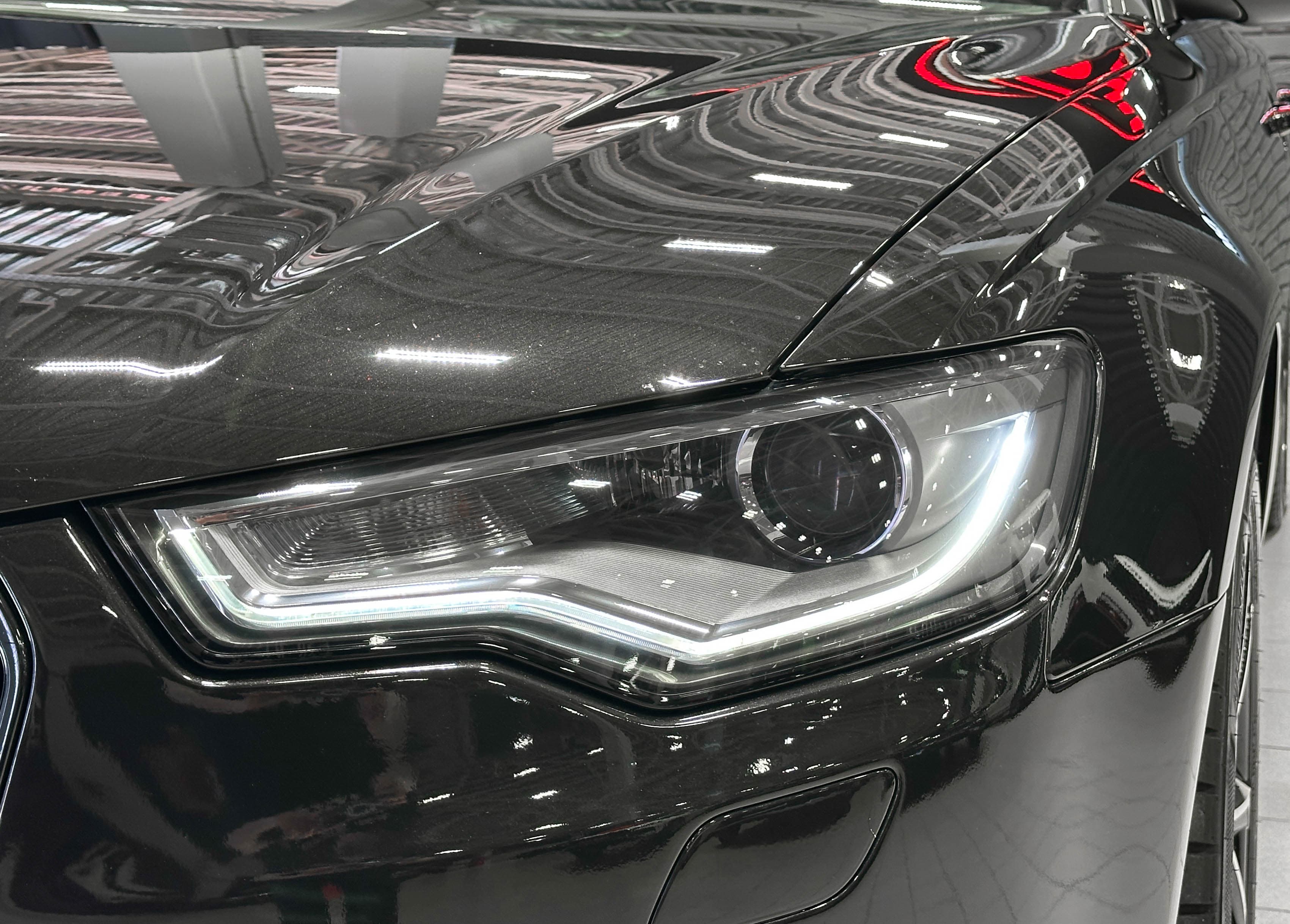 Audi A6 - 4