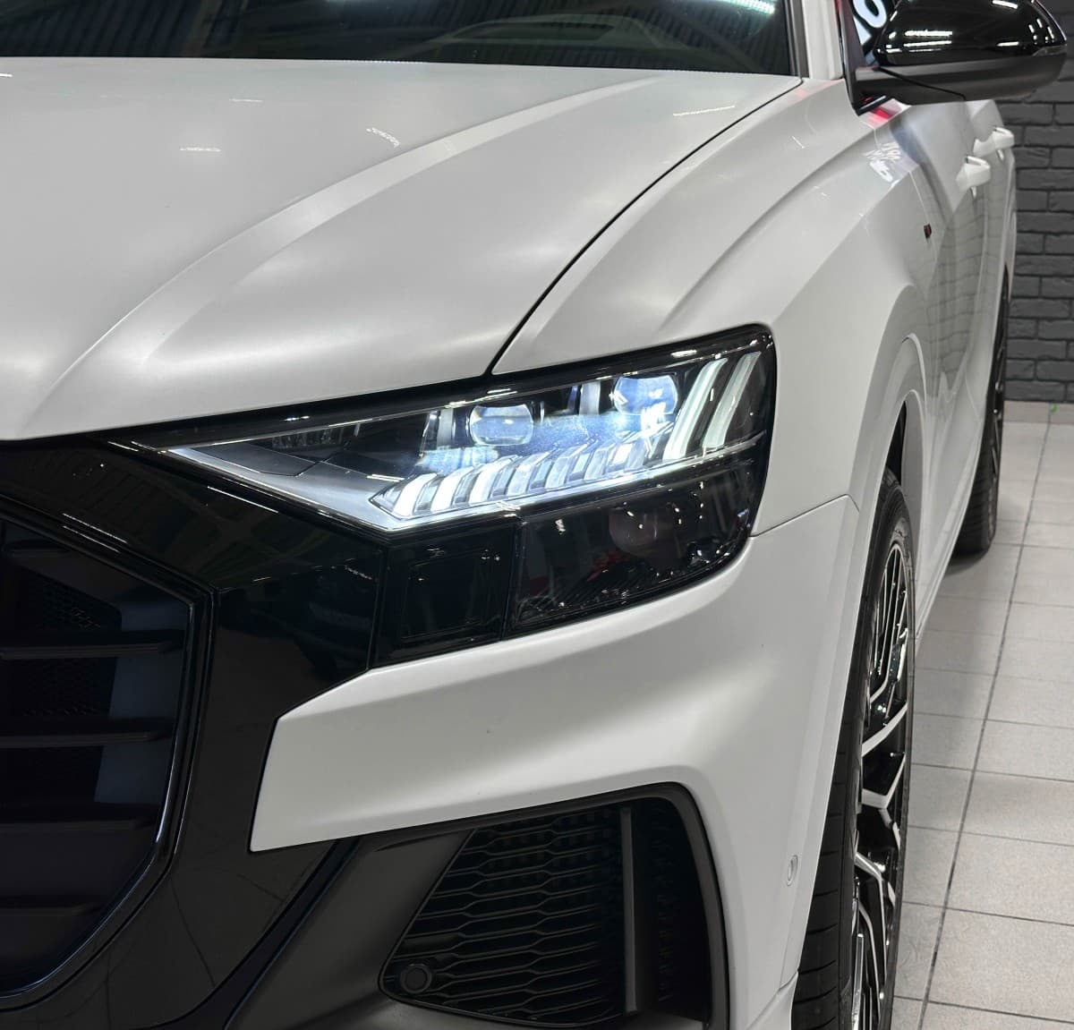 Audi Q8 - 4
