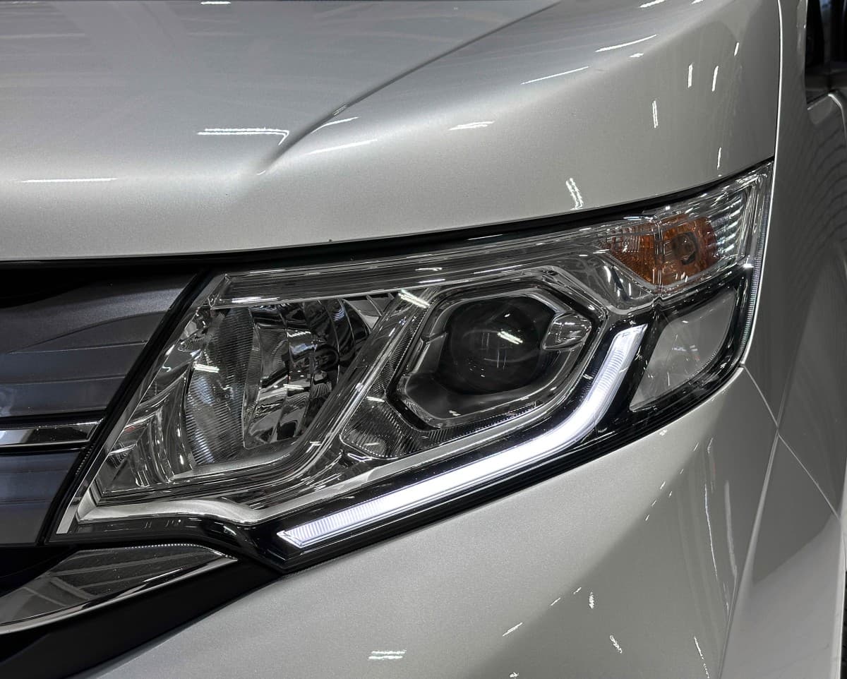 Honda Stepwgn - фото 4