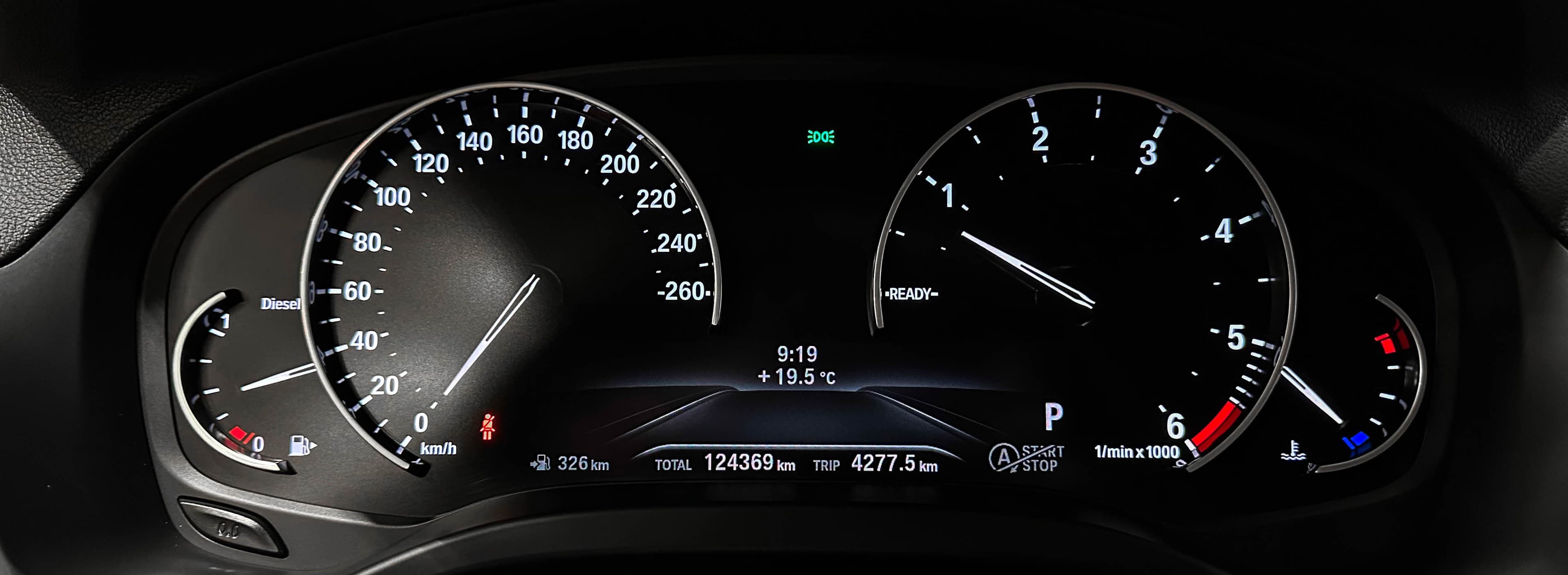 BMW X4 XDRIVE 20D - фото 21