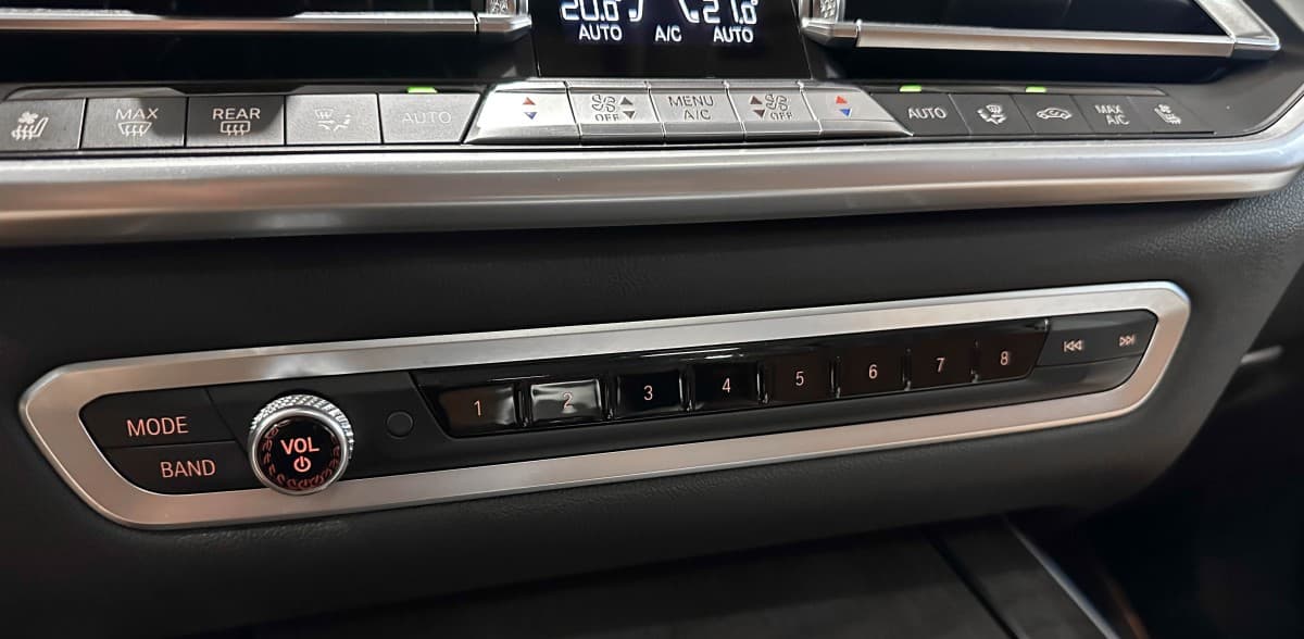 BMW X5 - фото 26