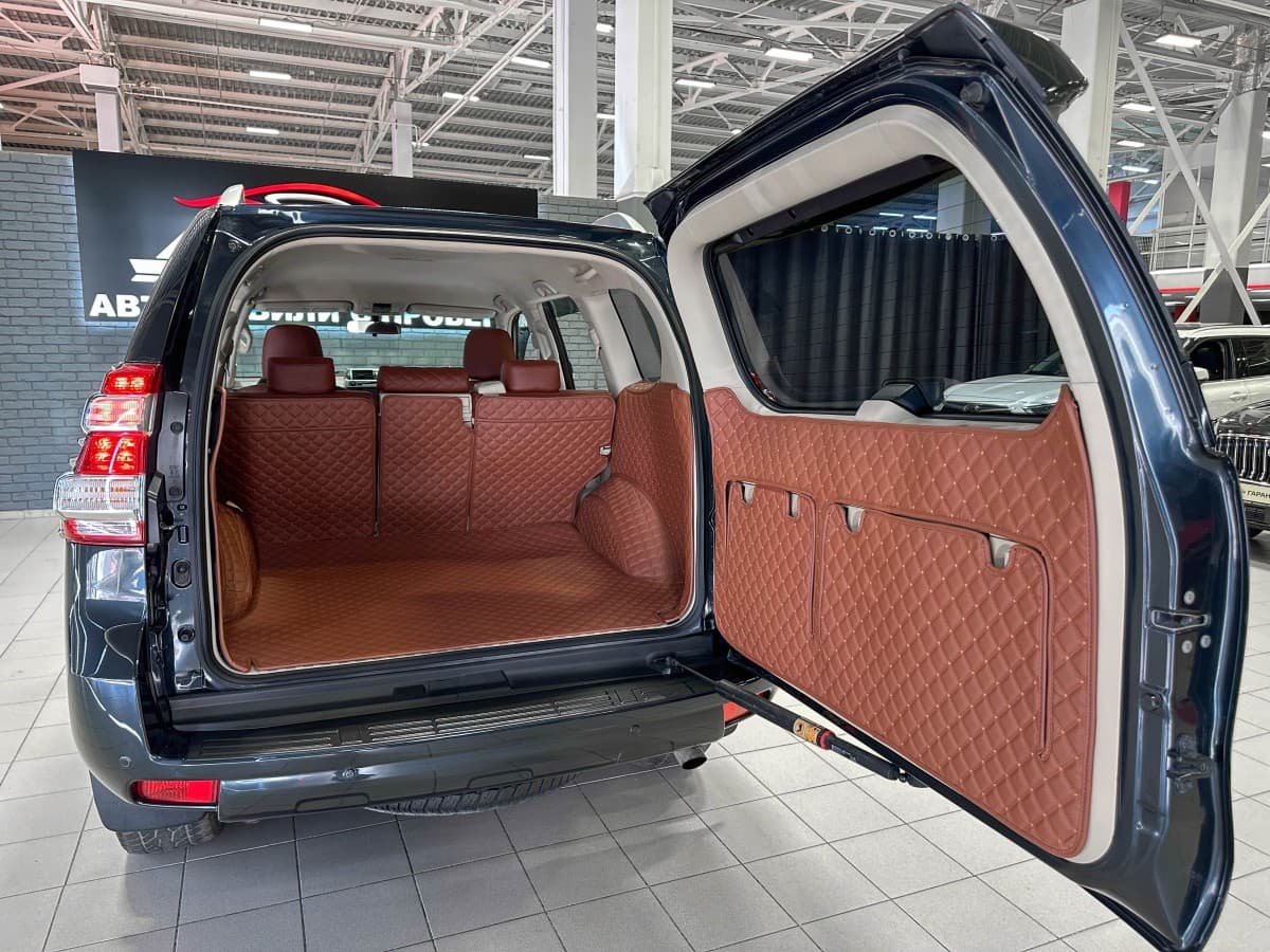 Toyota Land Cruiser Prado - фото 12