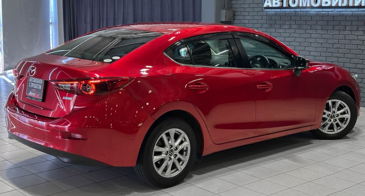 Mazda Axela - фото 6