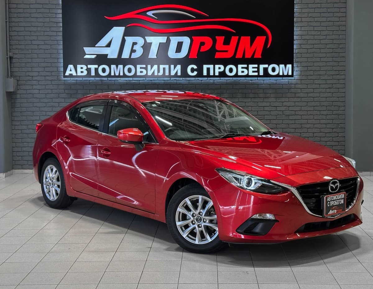 Mazda Axela - 1