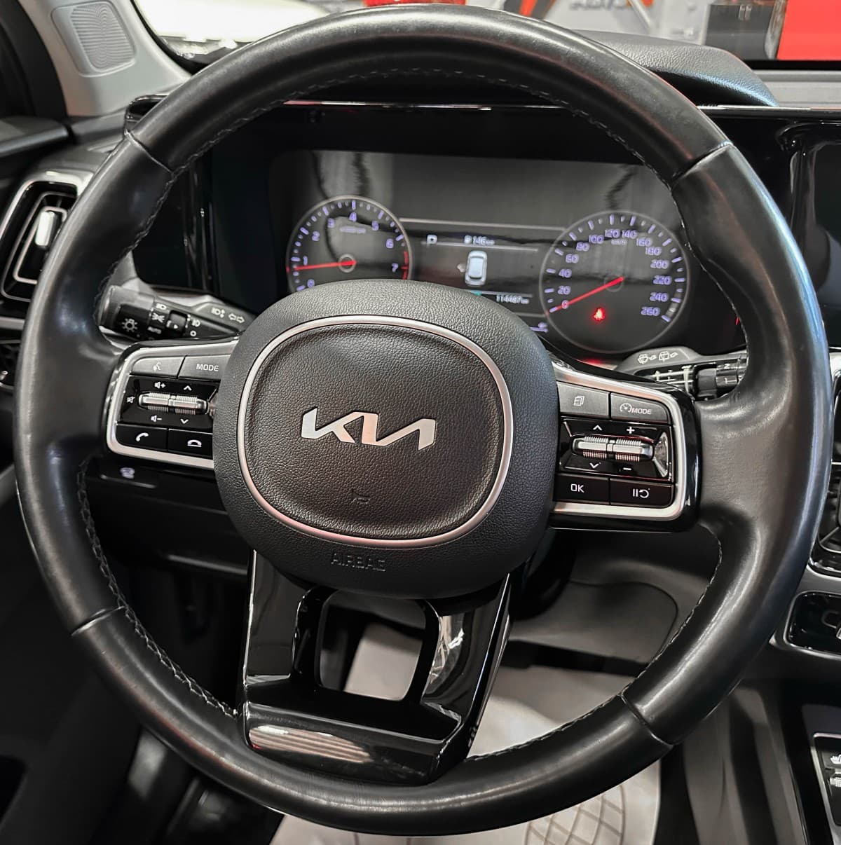 Kia Sorento - фото 26