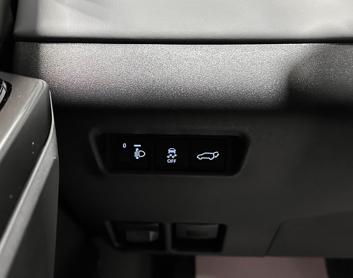 Toyota RAV4 - фото 19