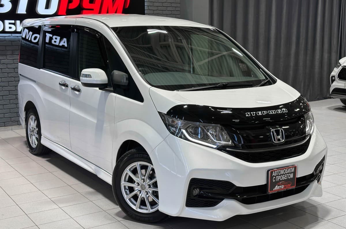 Honda Stepwgn Spada - 5