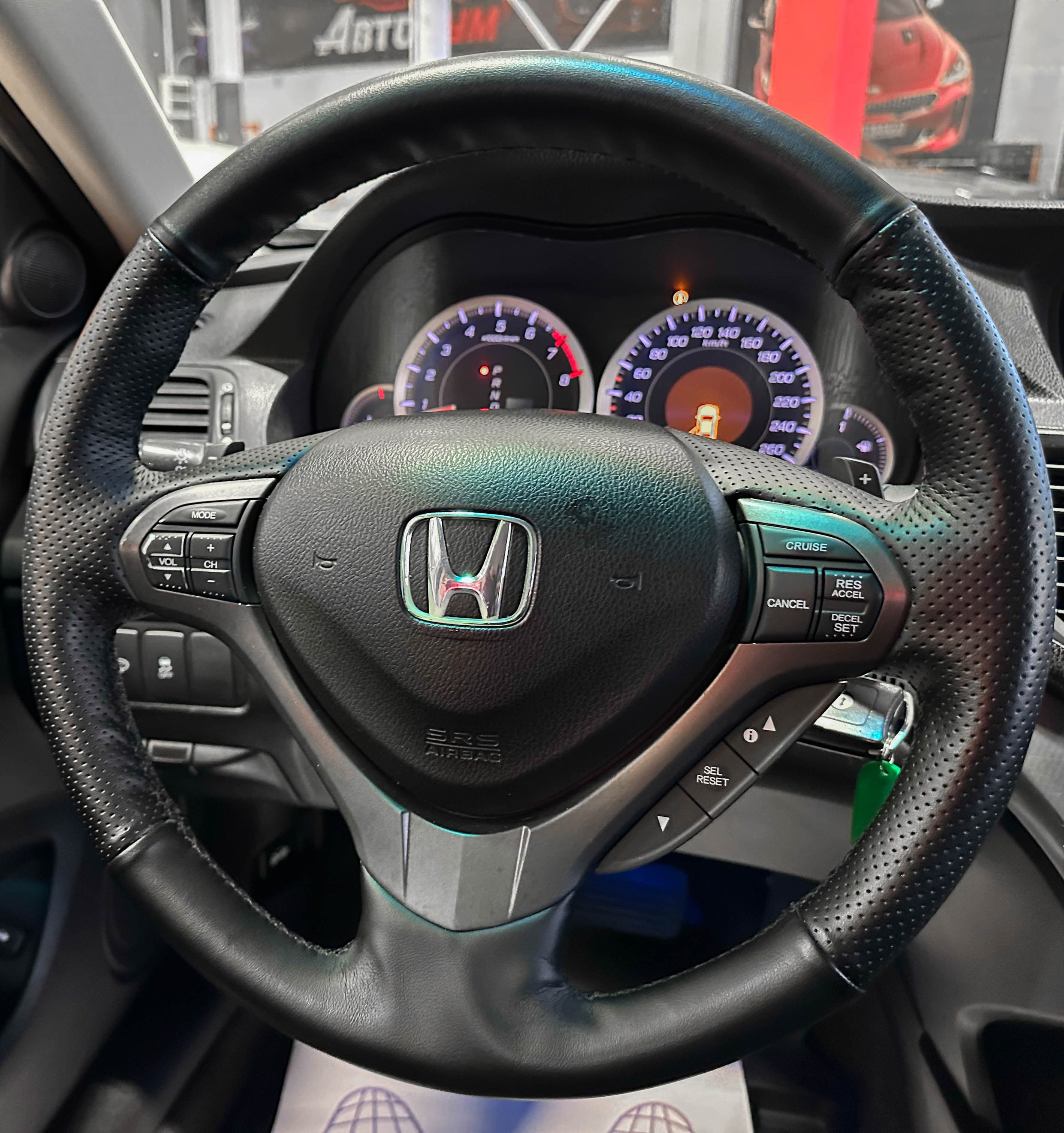 Honda Accord - фото 26