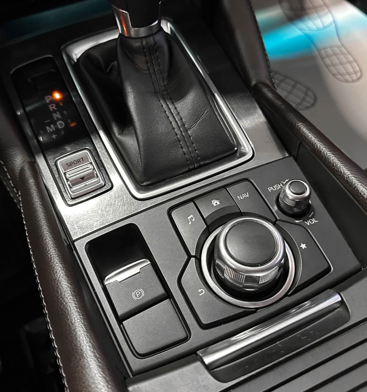 Mazda 6 - фото 26