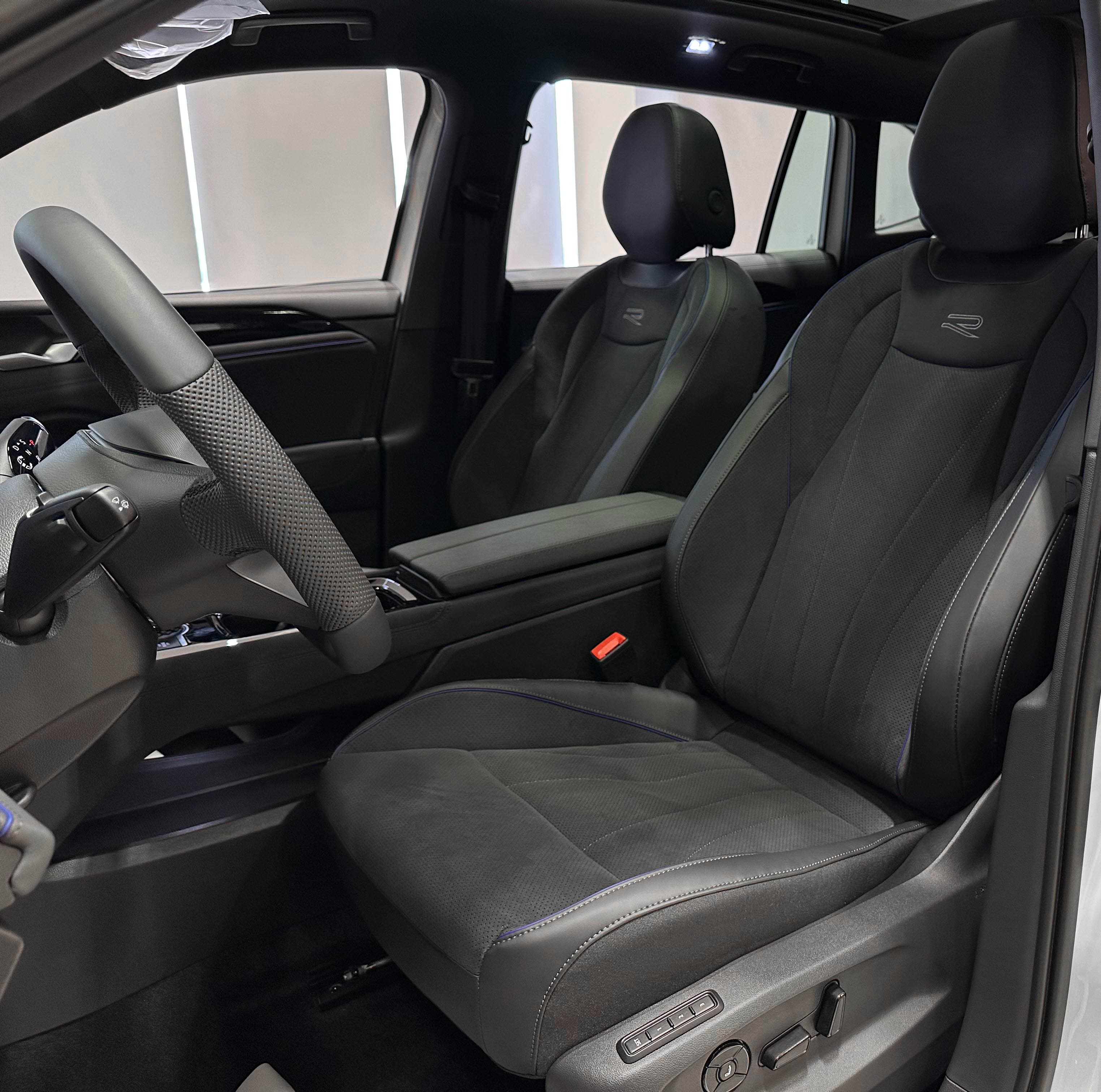 Volkswagen Tiguan L - фото 13