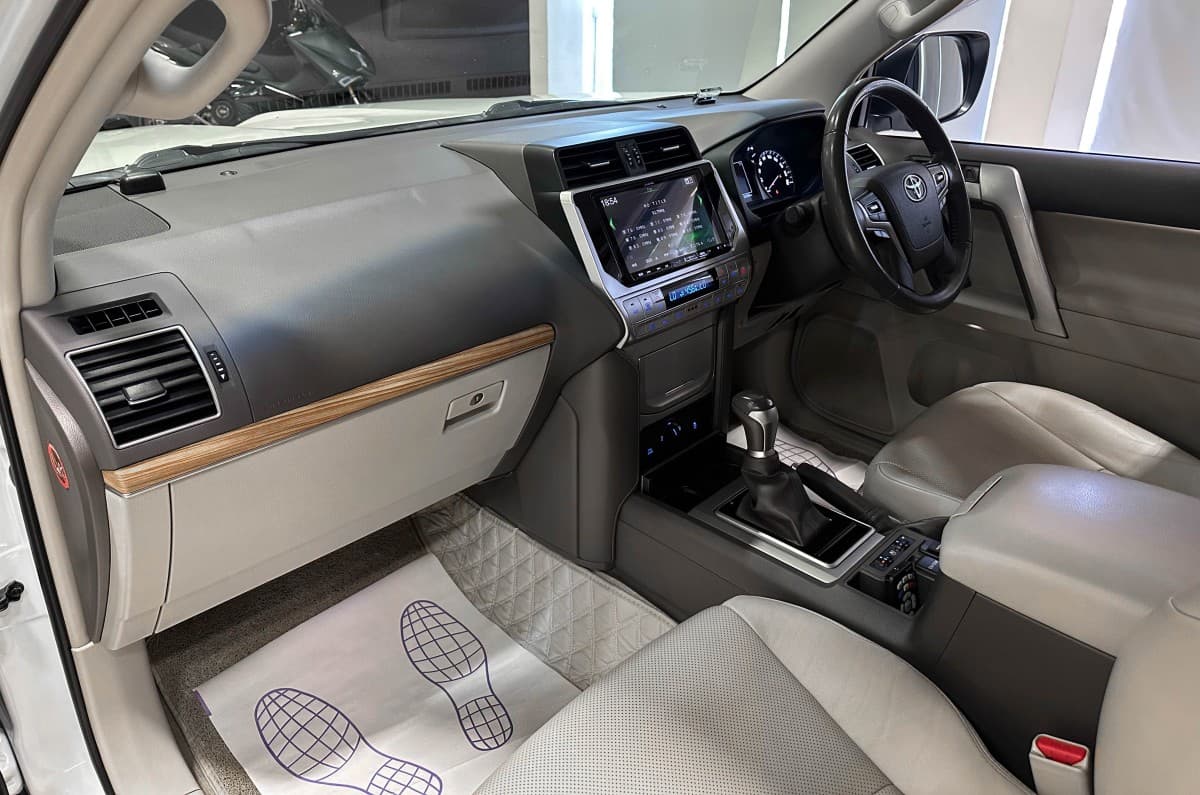 Toyota Land Cruiser Prado - фото 17