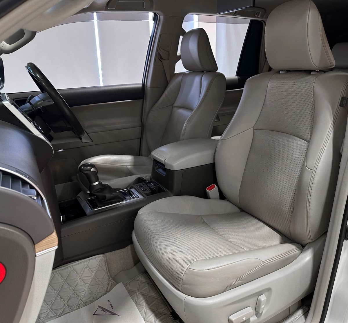 Toyota Land Cruiser Prado - фото 16