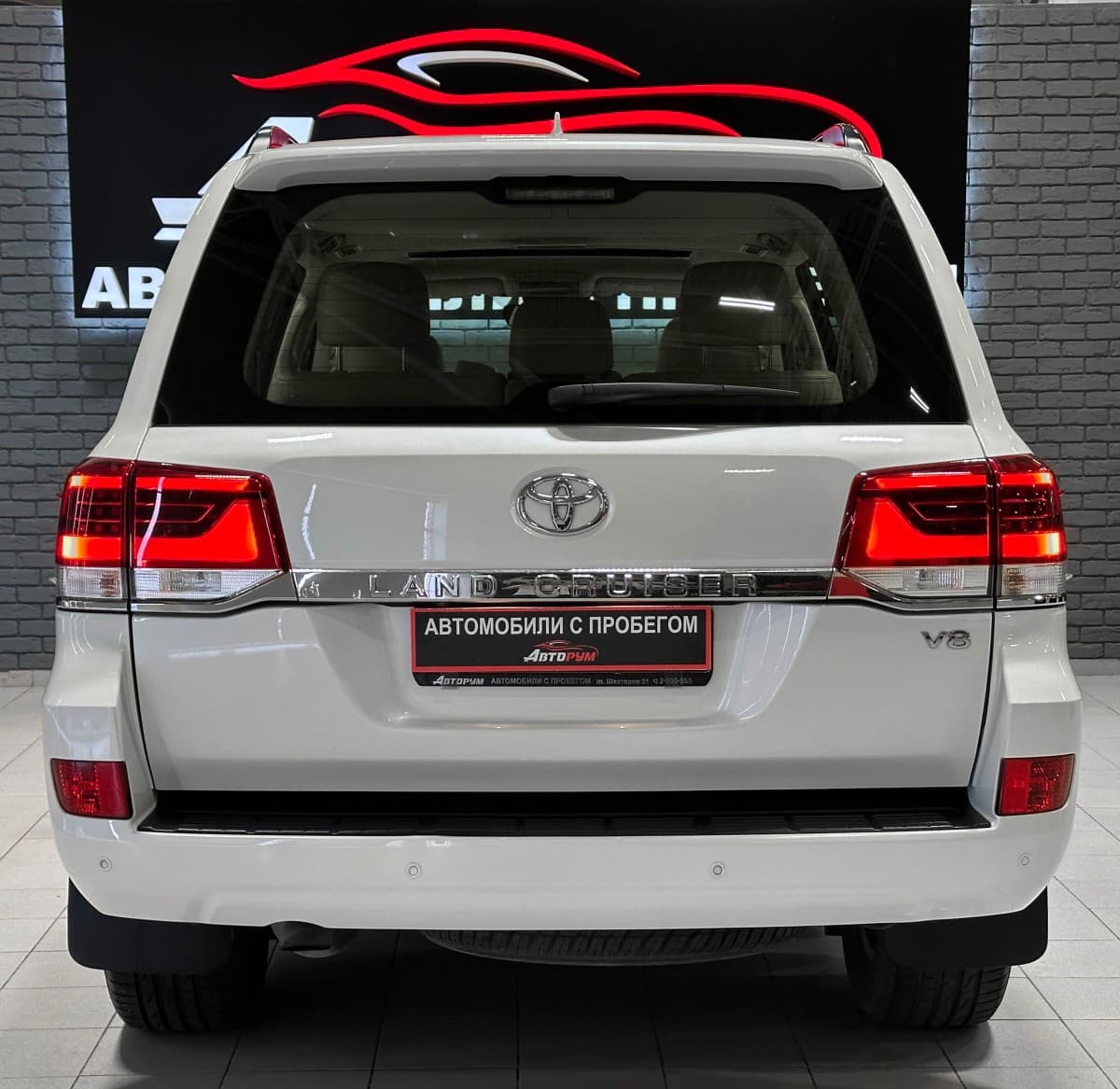 Toyota Land Cruiser 200 - фото 8