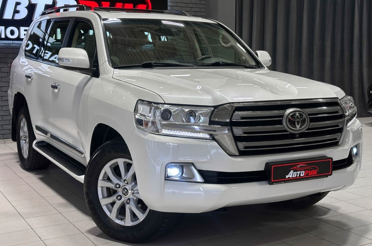 Toyota Land Cruiser 200 - фото 6