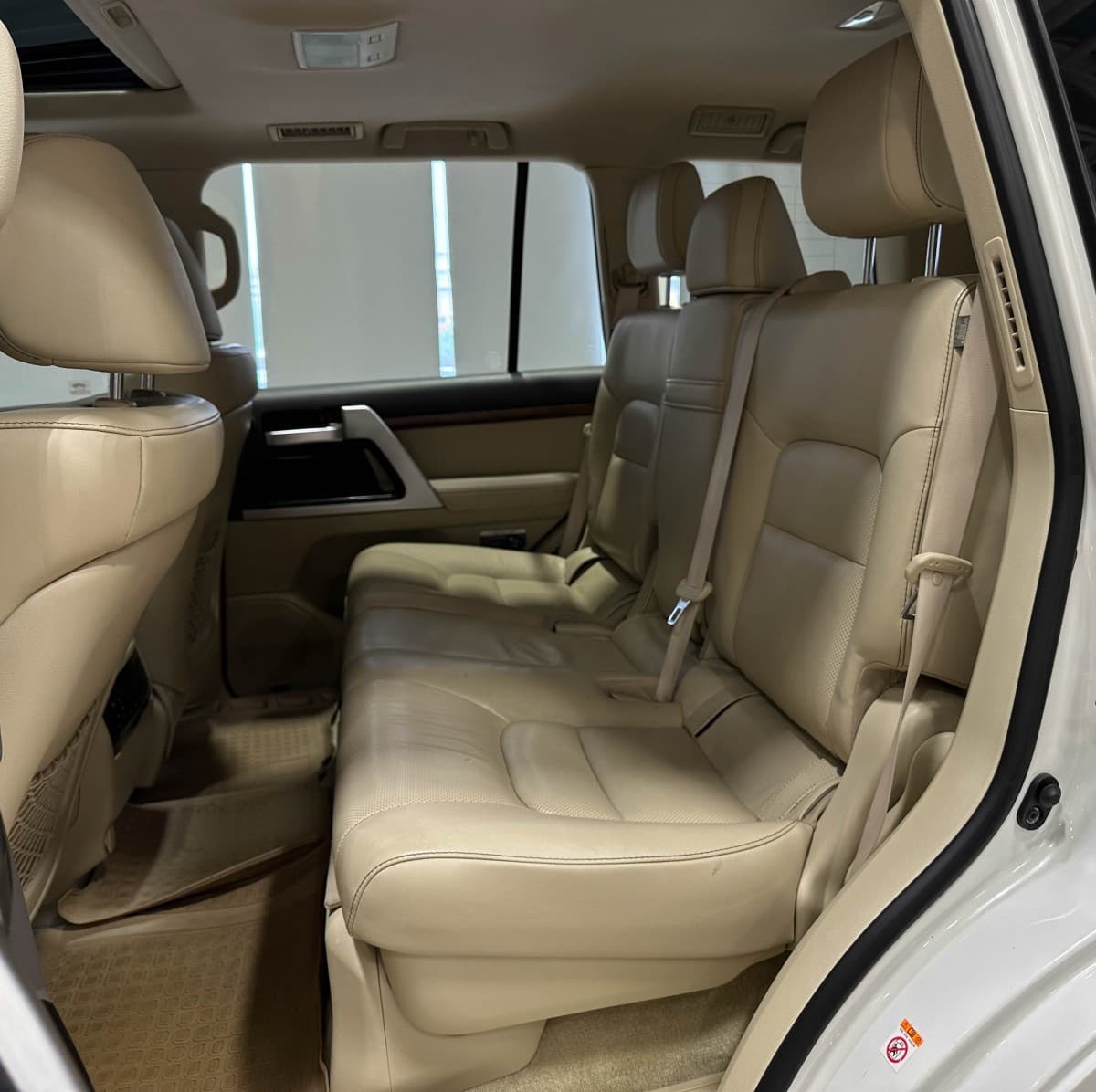 Toyota Land Cruiser 200 - фото 12