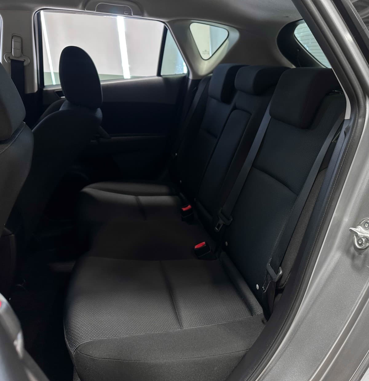 Mazda Axela - фото 12