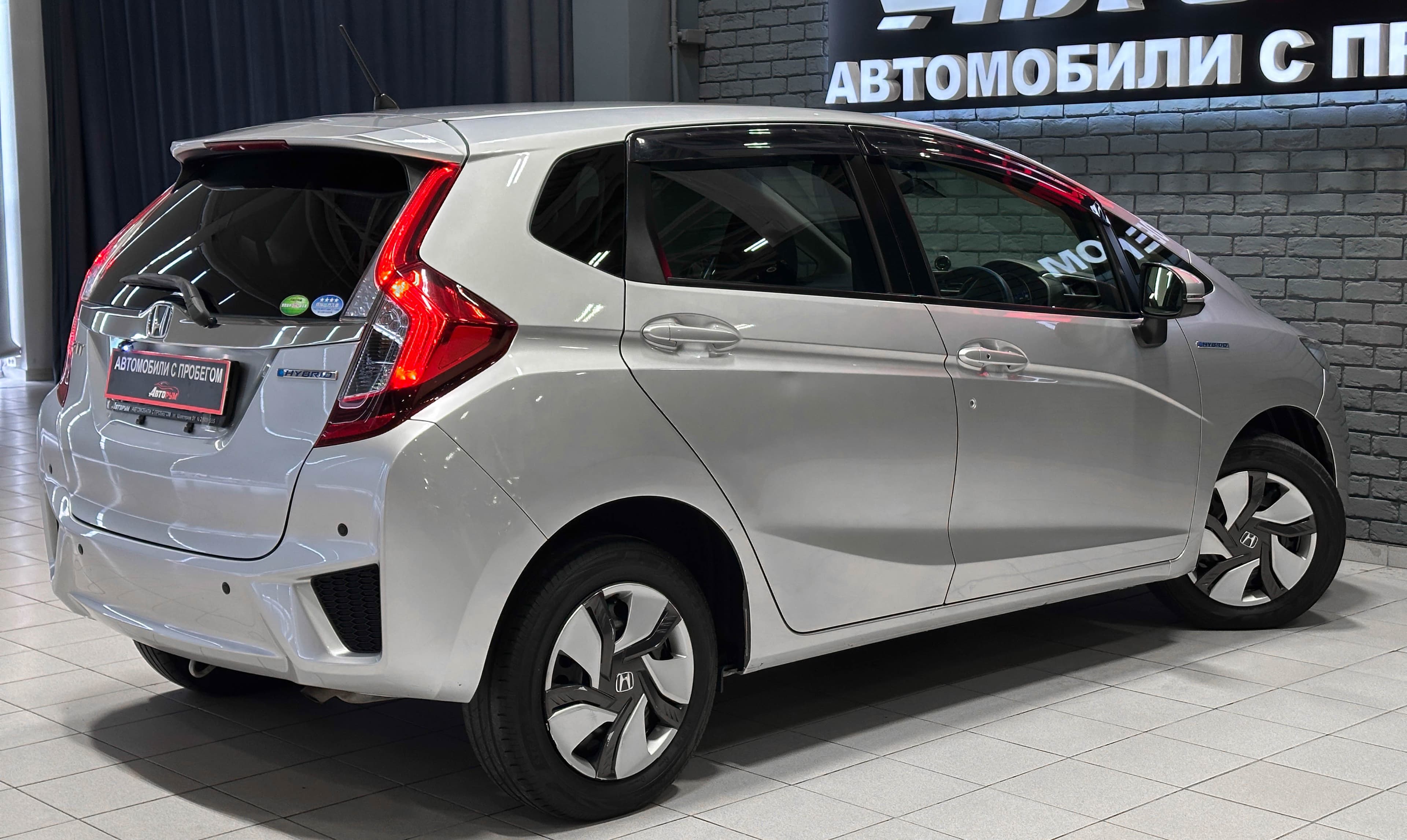 Honda Fit - фото 6