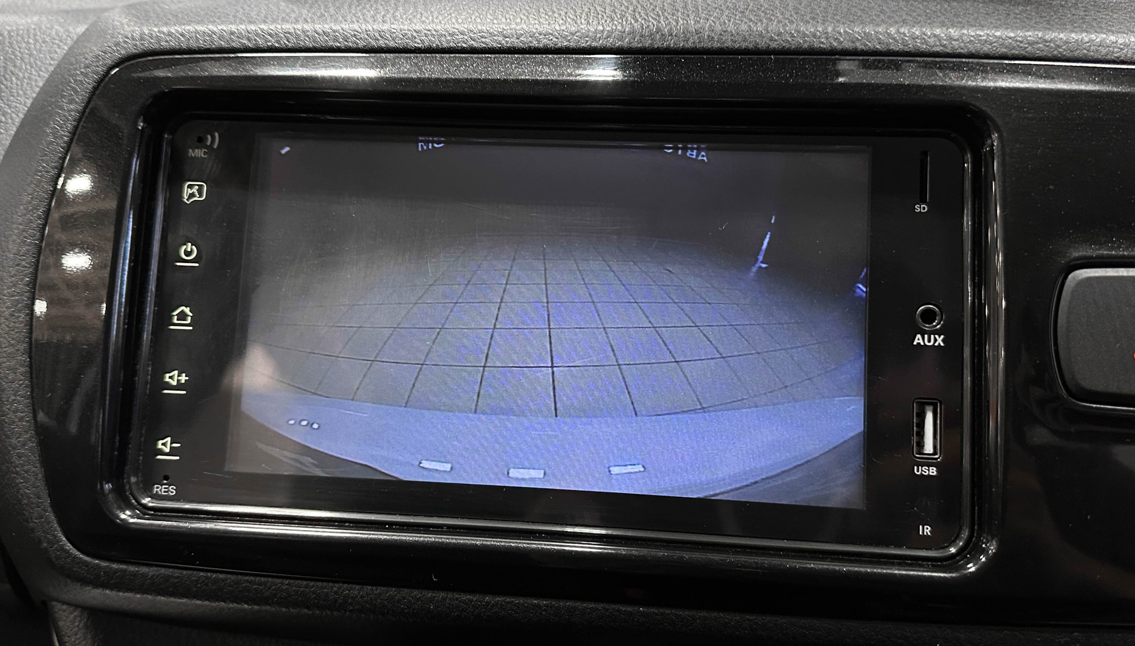 Toyota Vitz - фото 19