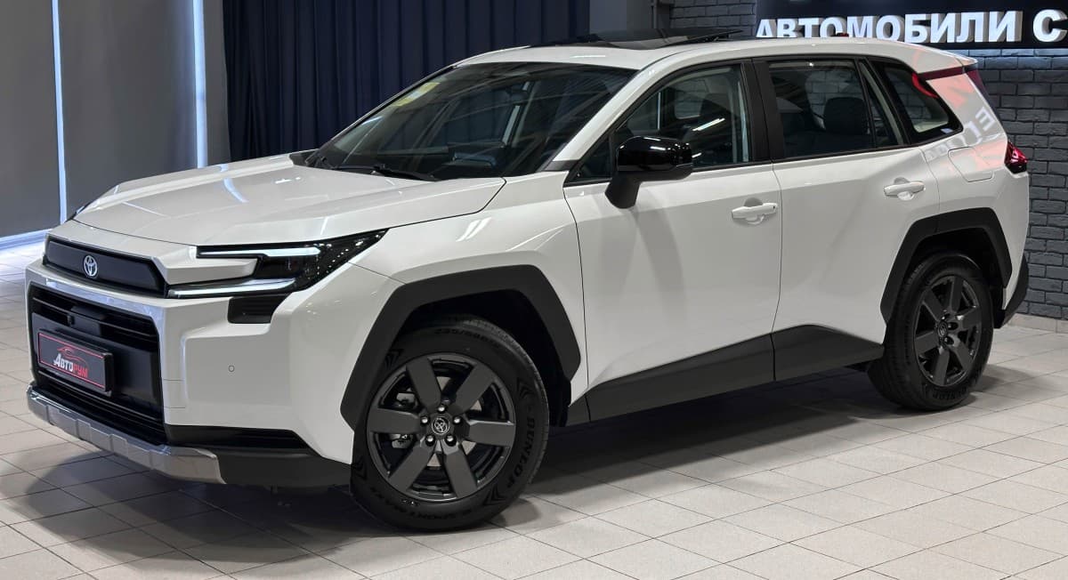 Toyota RAV4 - фото 2