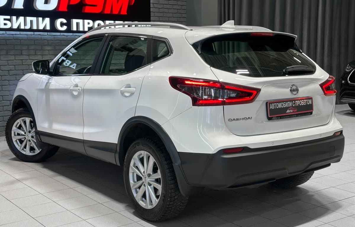 Nissan Qashqai - фото 9