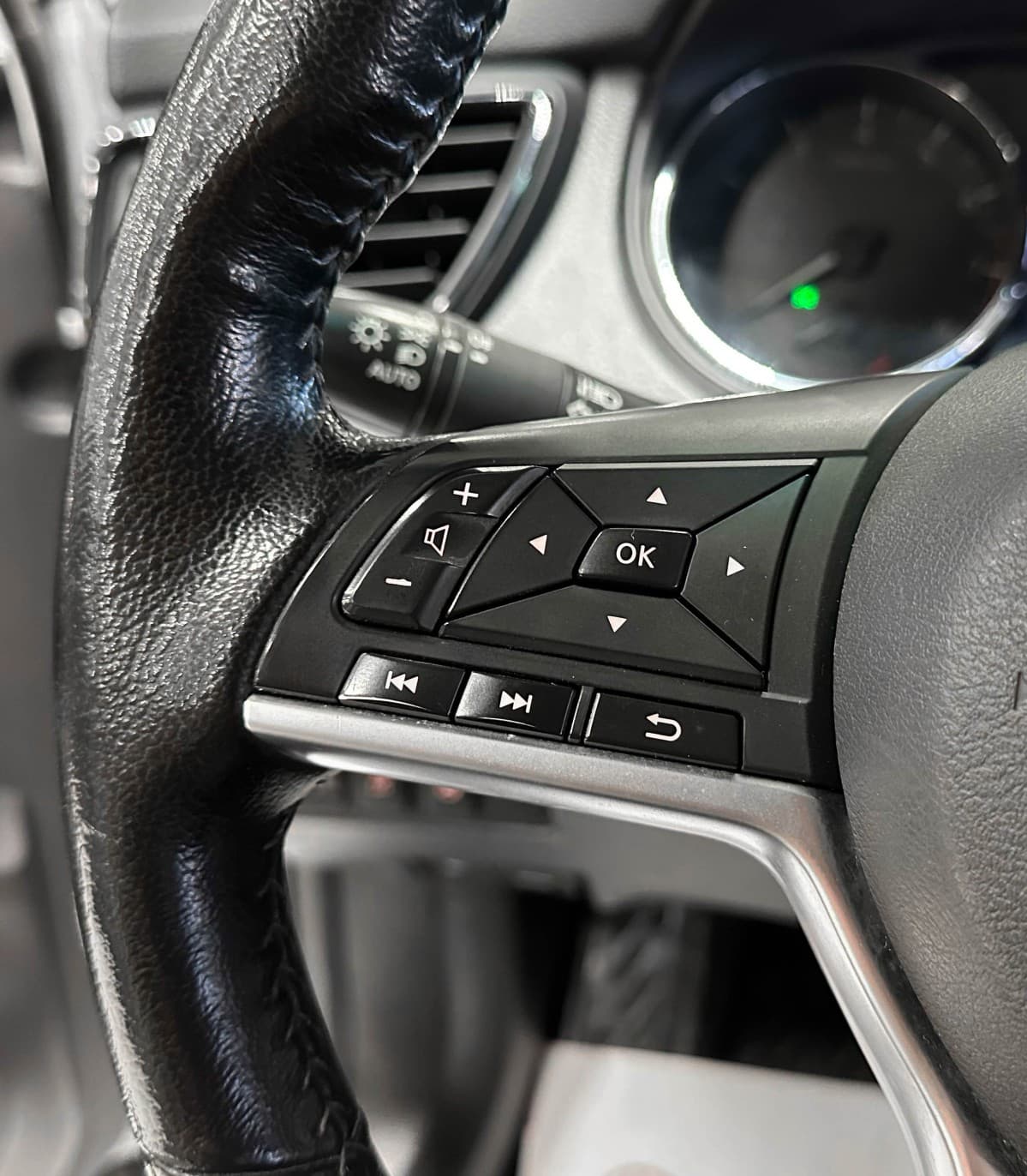 Nissan Qashqai - фото 19