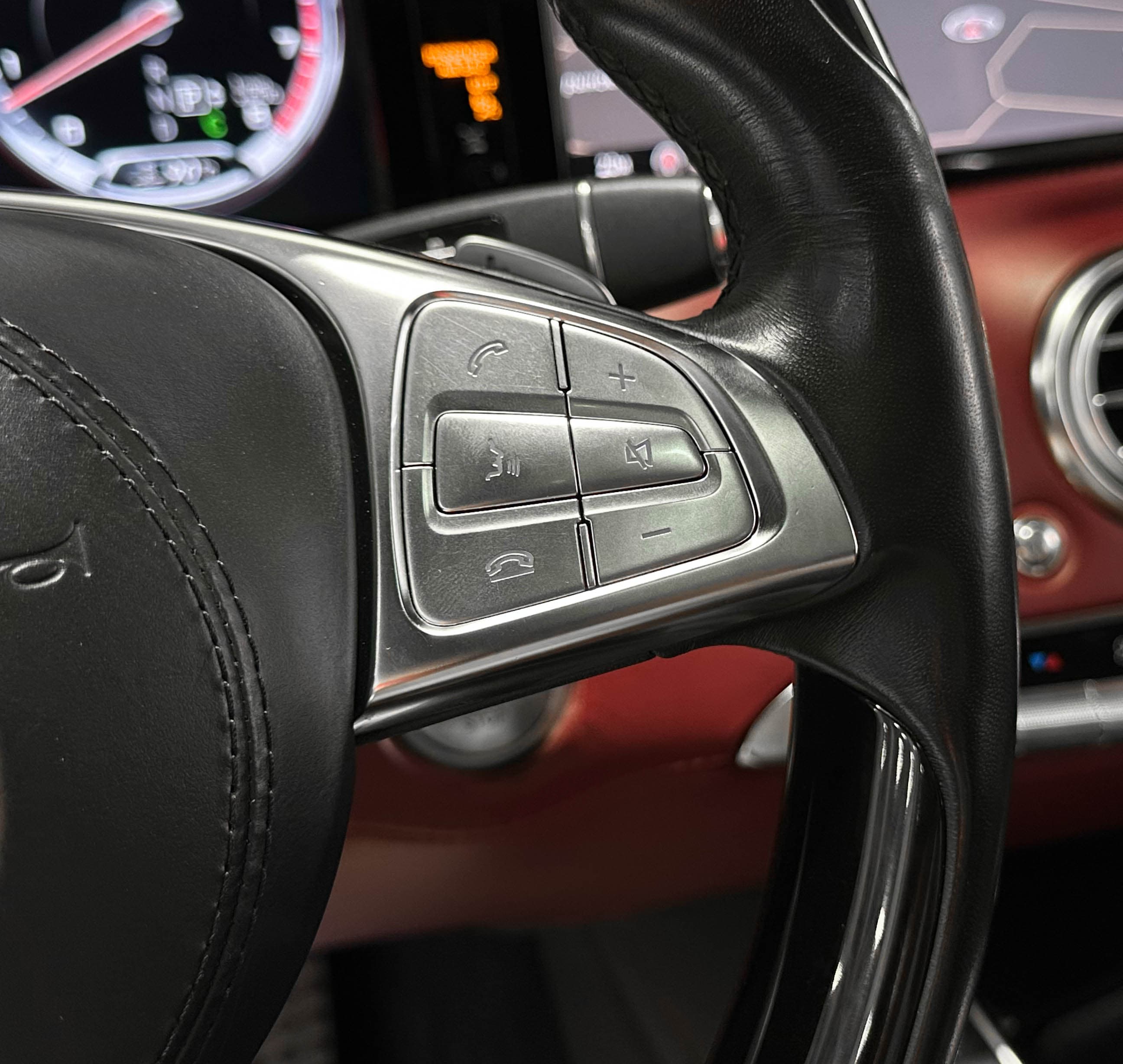 Mercedes-Benz S-Класс S63 AMG 4MATIC - фото 24