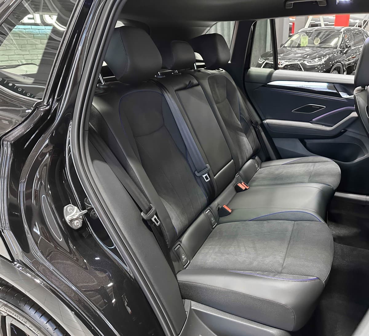 Volkswagen Tiguan L - фото 14