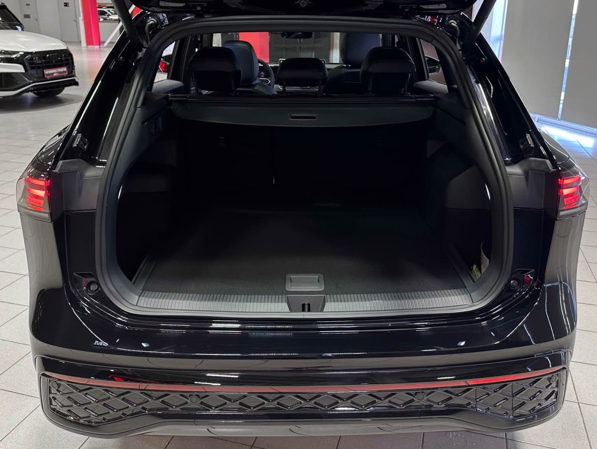 Volkswagen Tiguan L - фото 13
