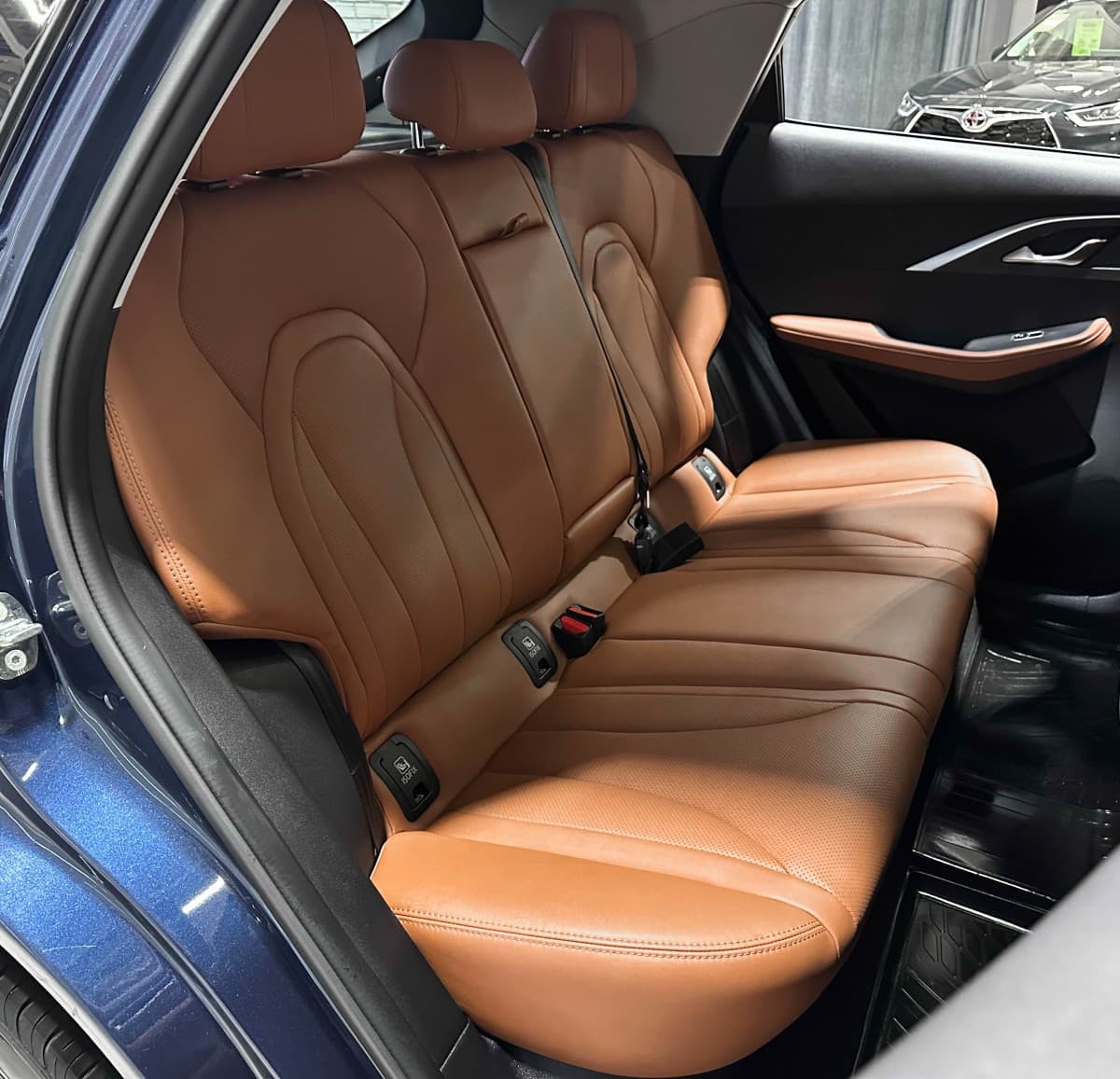 Omoda C5 - фото 15