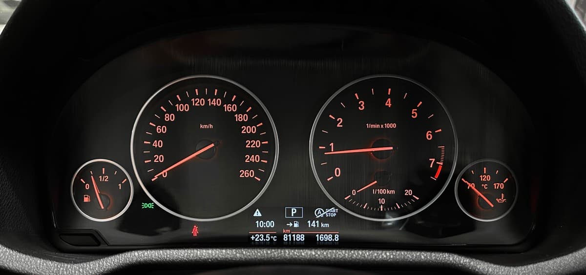 BMW X4 - фото 20