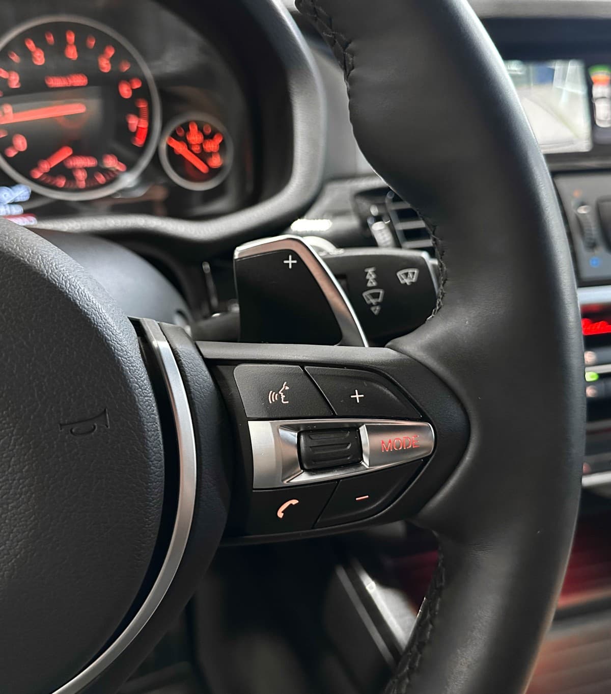 BMW X4 - фото 22